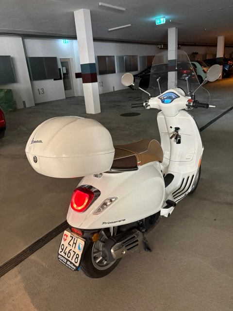 PIAGGIO Vespa 125 Primavera ABS-image-1
