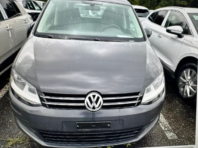 VW Sharan 2.0 TDI BlueMotion Technology Trendline DSG-image-2