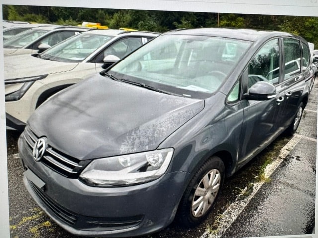 VW Sharan 2.0 TDI BlueMotion Technology Trendline DSG-image-1