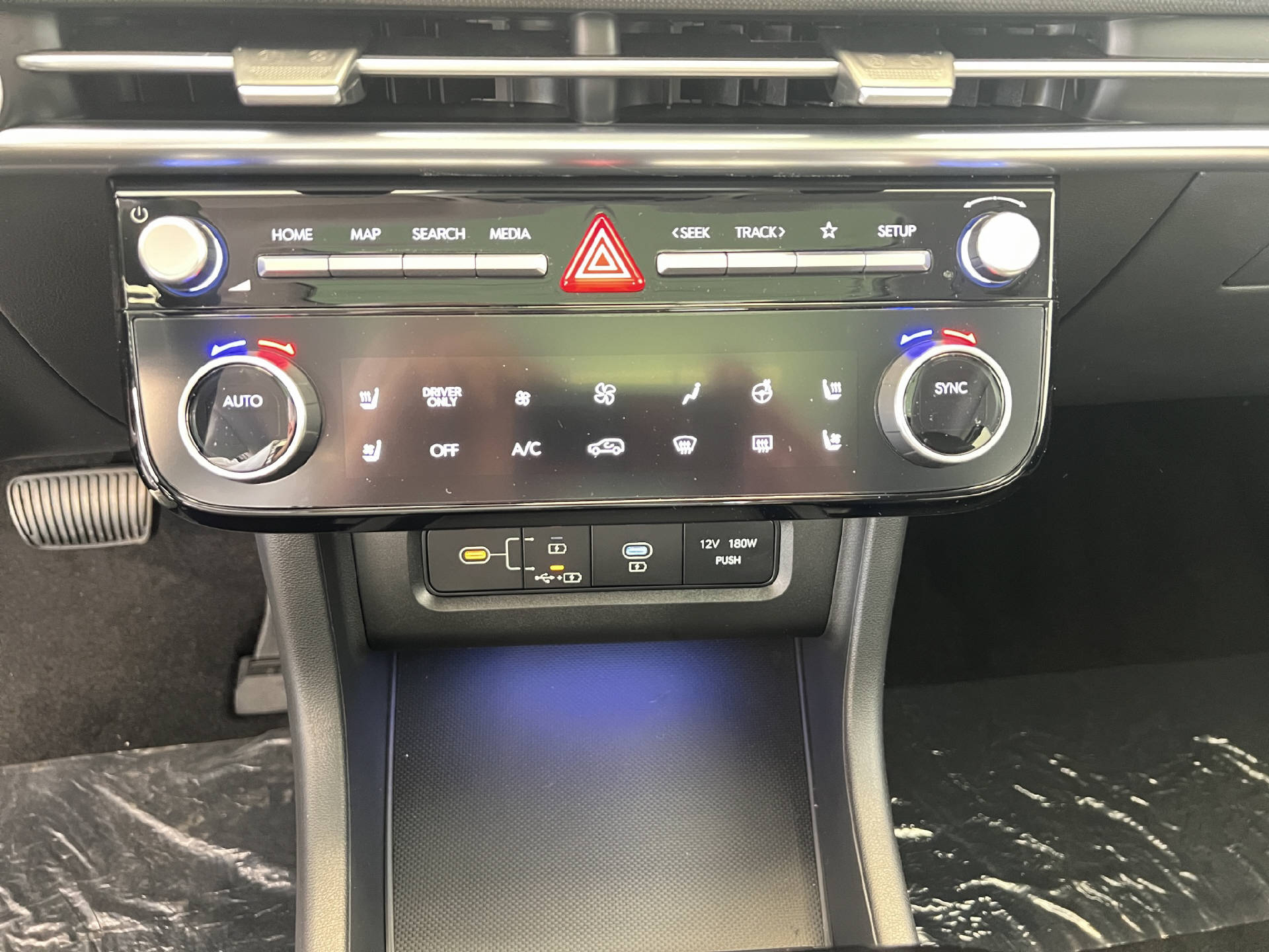 HYUNDAI Tucson 1.6 T-GDi PHEV Vertex 4WD-image-11