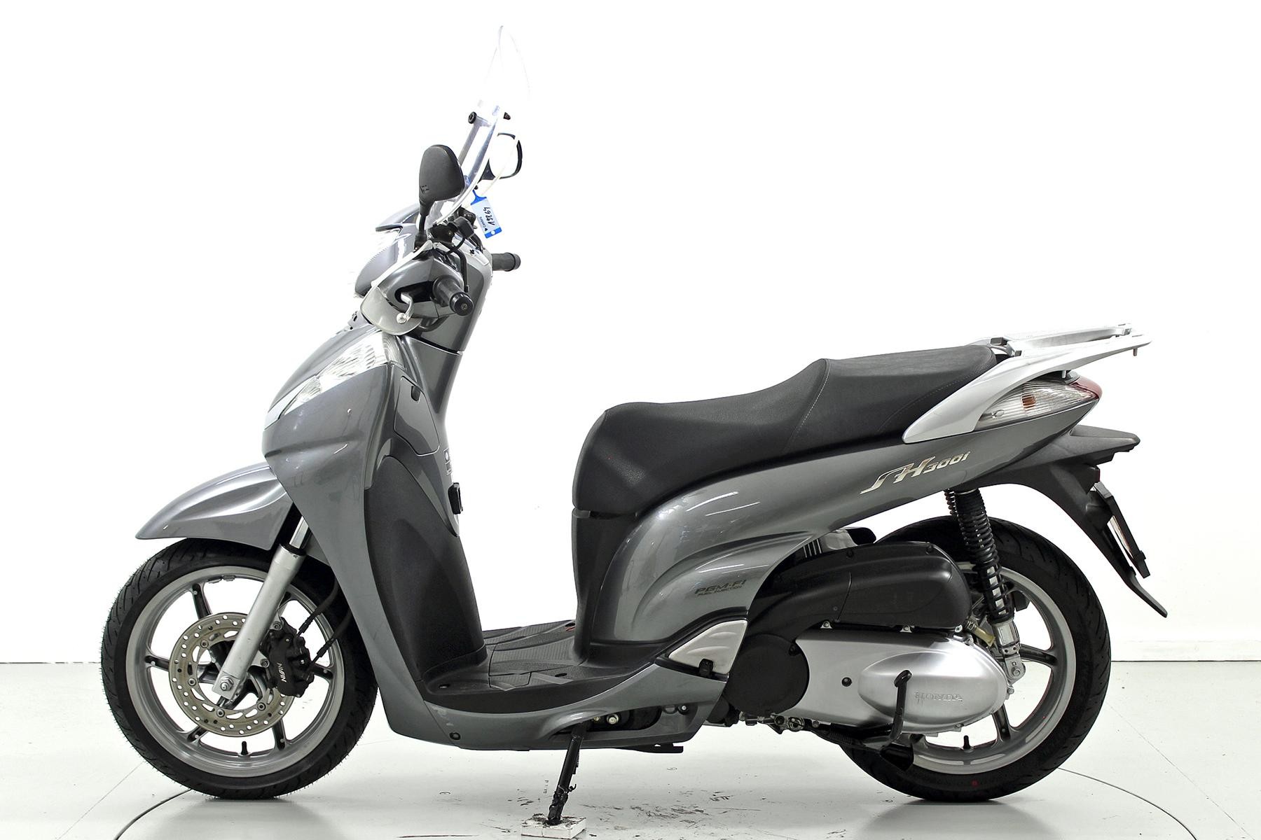HONDA SH 300 ABS-image-4