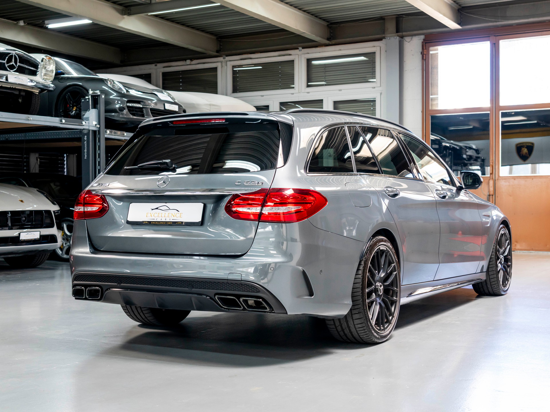 MERCEDES-BENZ C 63 S AMG Speedshift-image-5