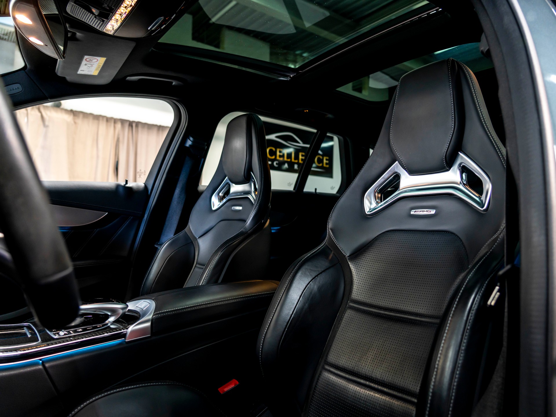 MERCEDES-BENZ C 63 S AMG Speedshift-image-15