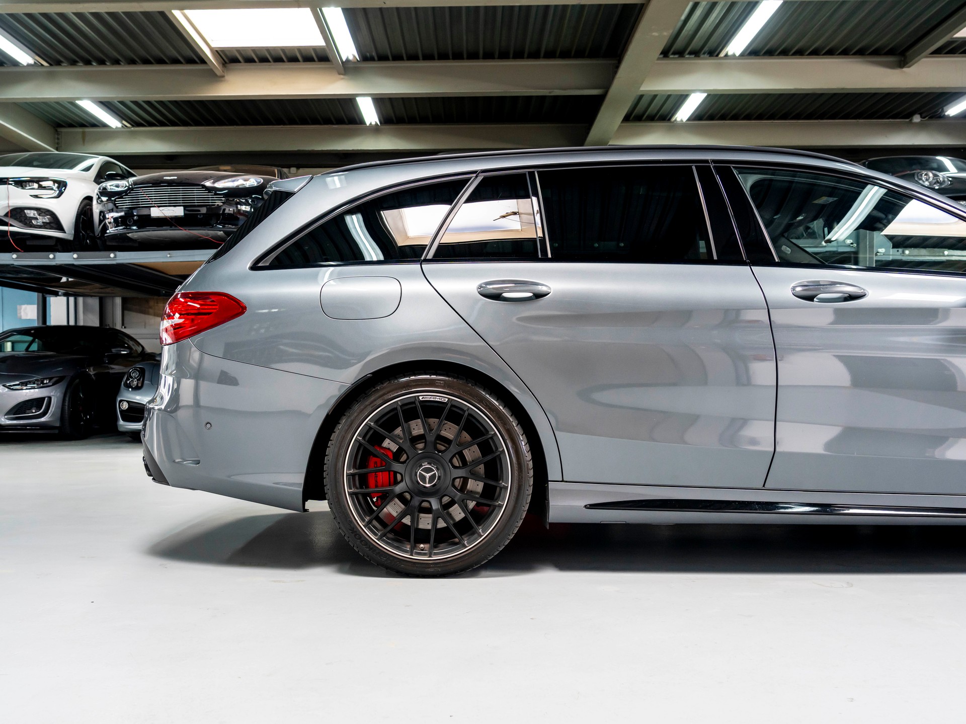 MERCEDES-BENZ C 63 S AMG Speedshift-image-9