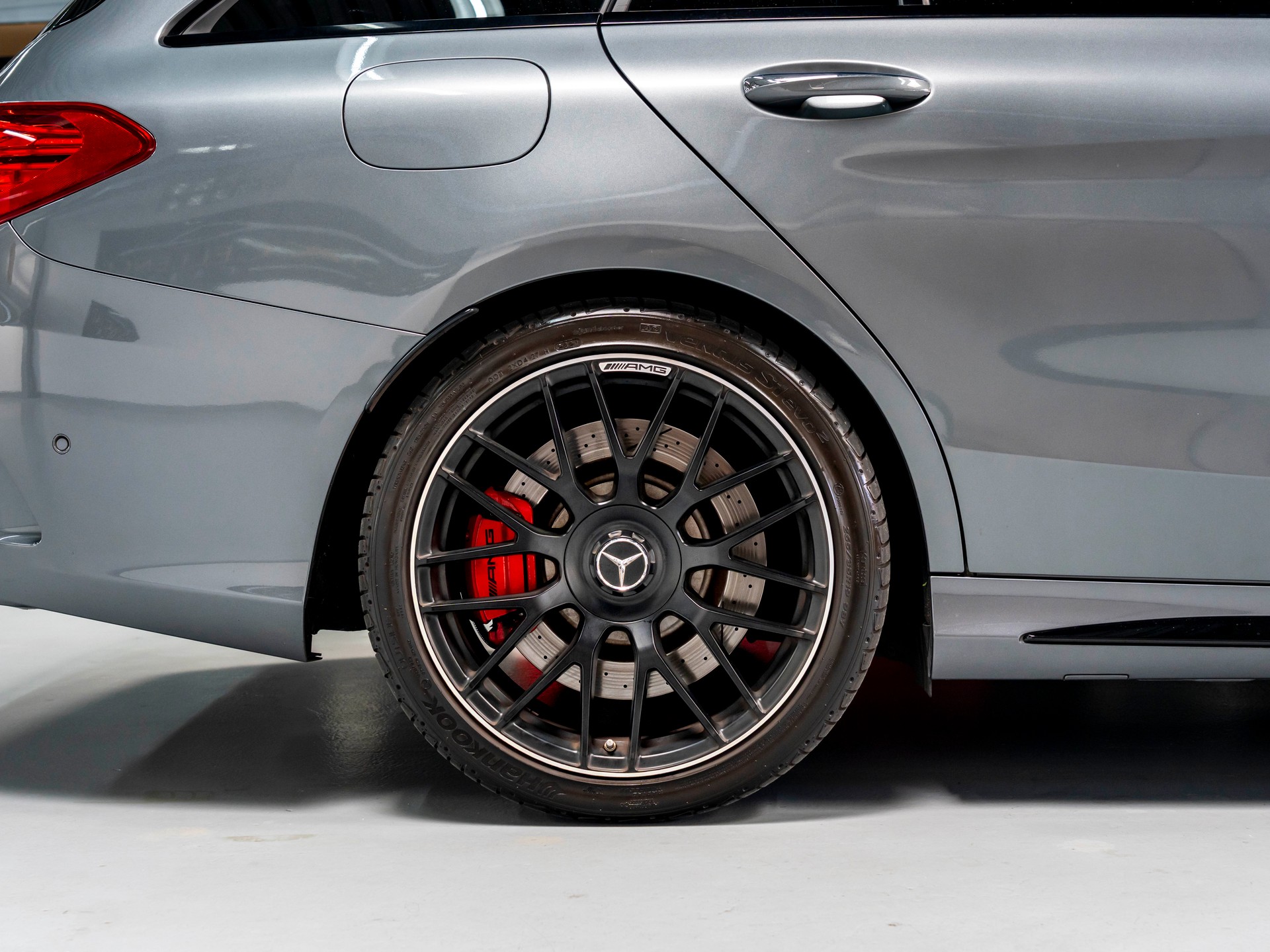 MERCEDES-BENZ C 63 S AMG Speedshift-image-11