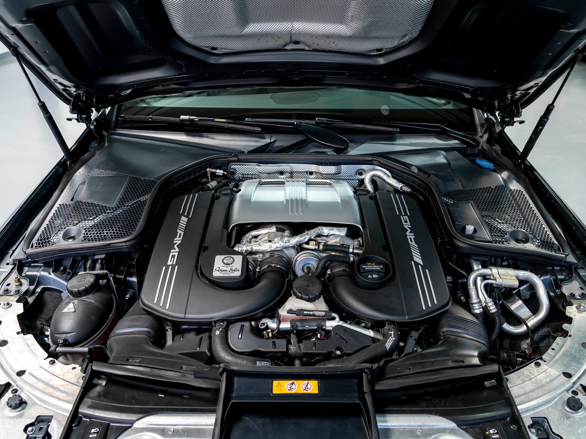MERCEDES-BENZ C 63 S AMG Speedshift-image-29
