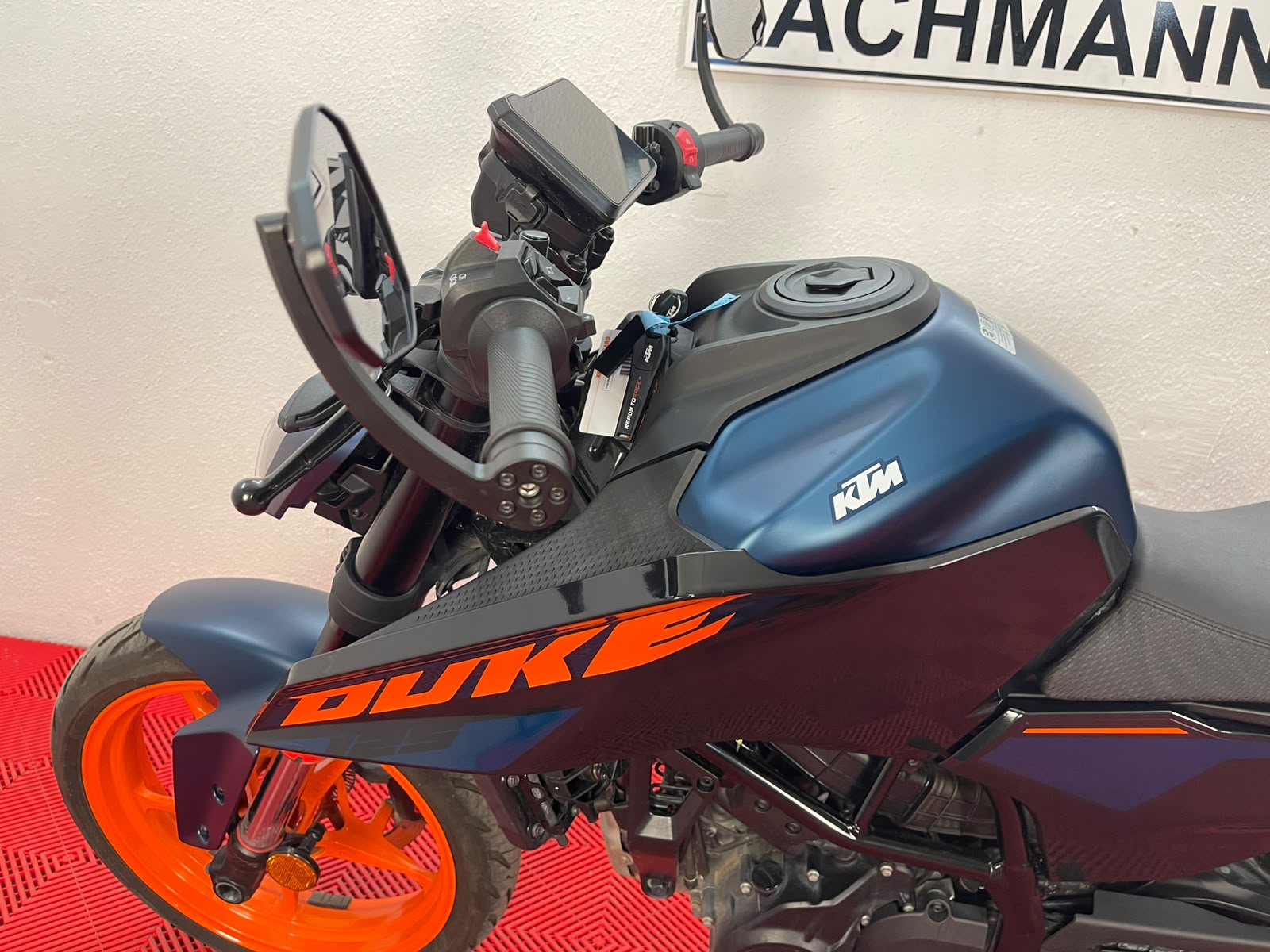 KTM 125 DUKE 2024-image-5