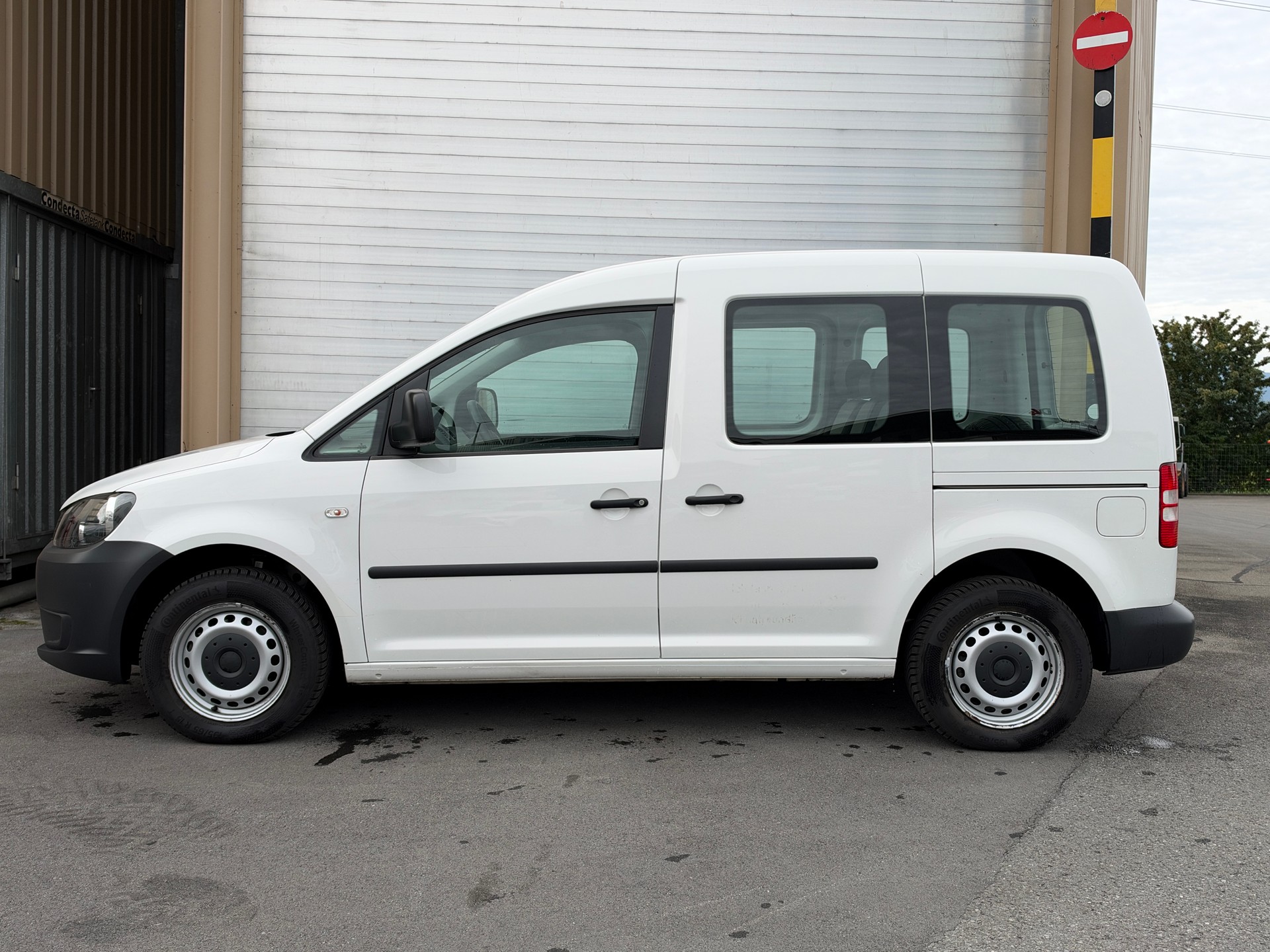 VW Caddy 2.0 EcoFuel Comfortline-showroom-element-2