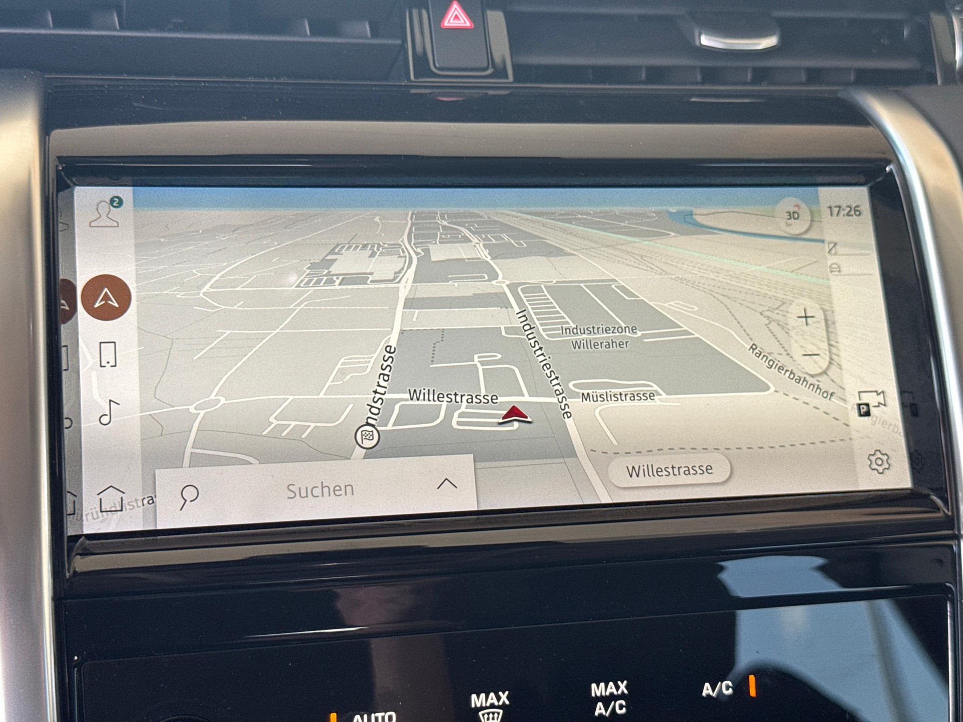 LAND ROVER Discovery Sport 2.0 SD4 200 SE-image-13
