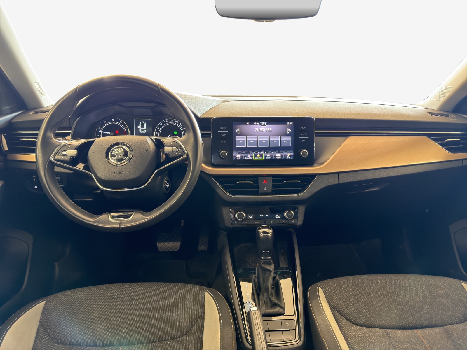SKODA Kamiq 1.0 TSI Style DSG-image-8
