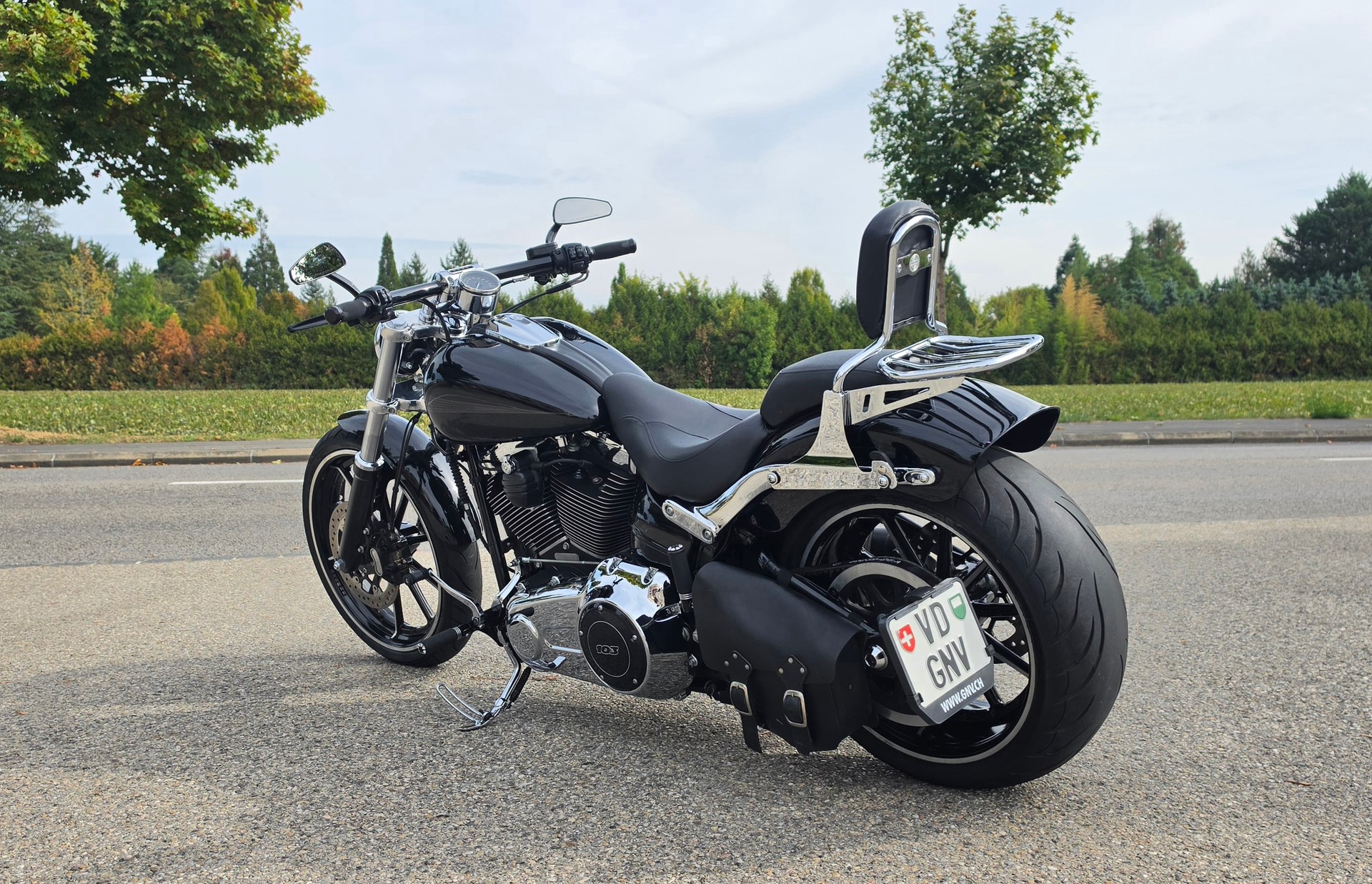 HARLEY-DAVIDSON FXSB Breakout 103 ABS-image-3