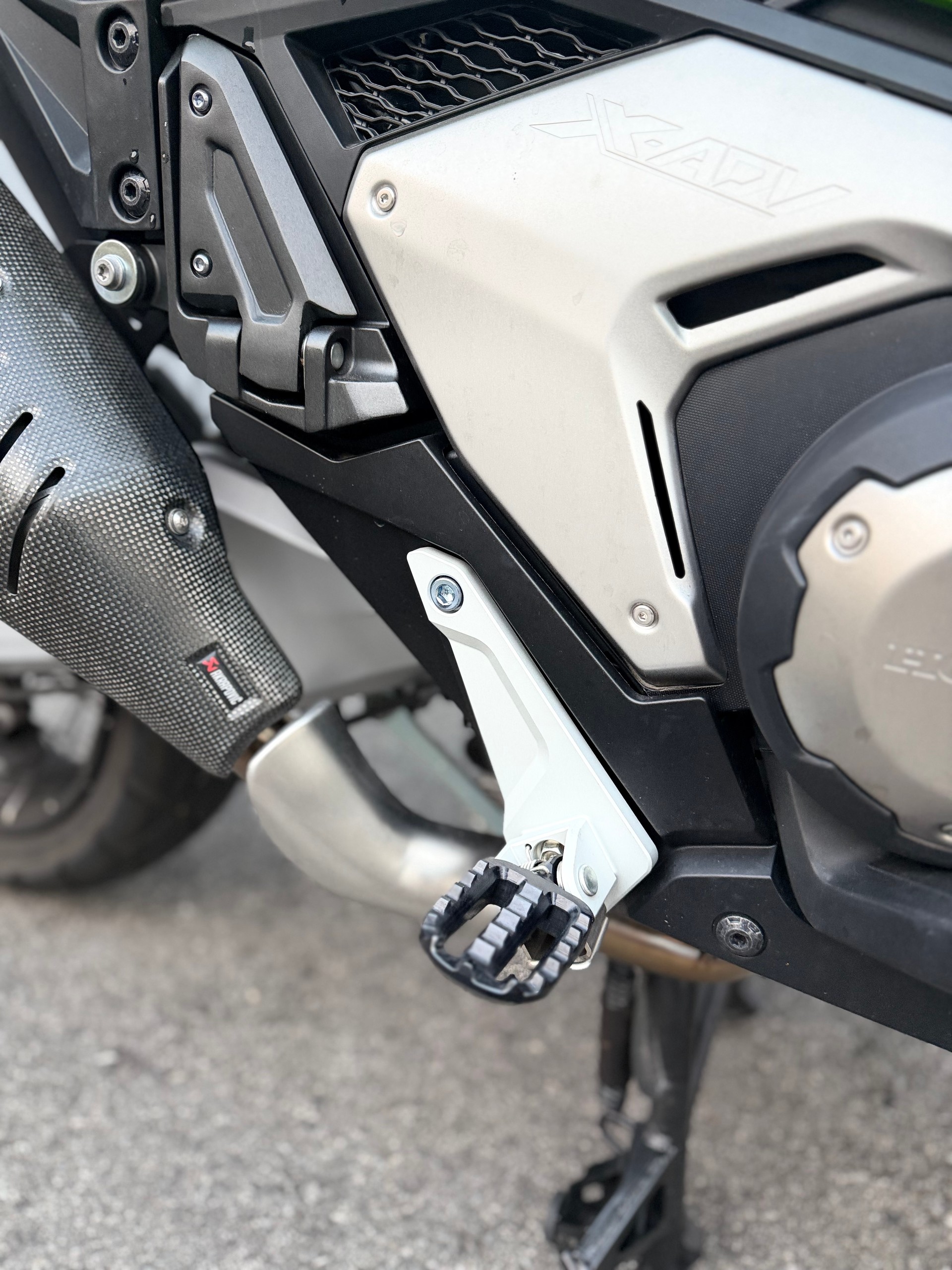 HONDA X-ADV 750-image-6