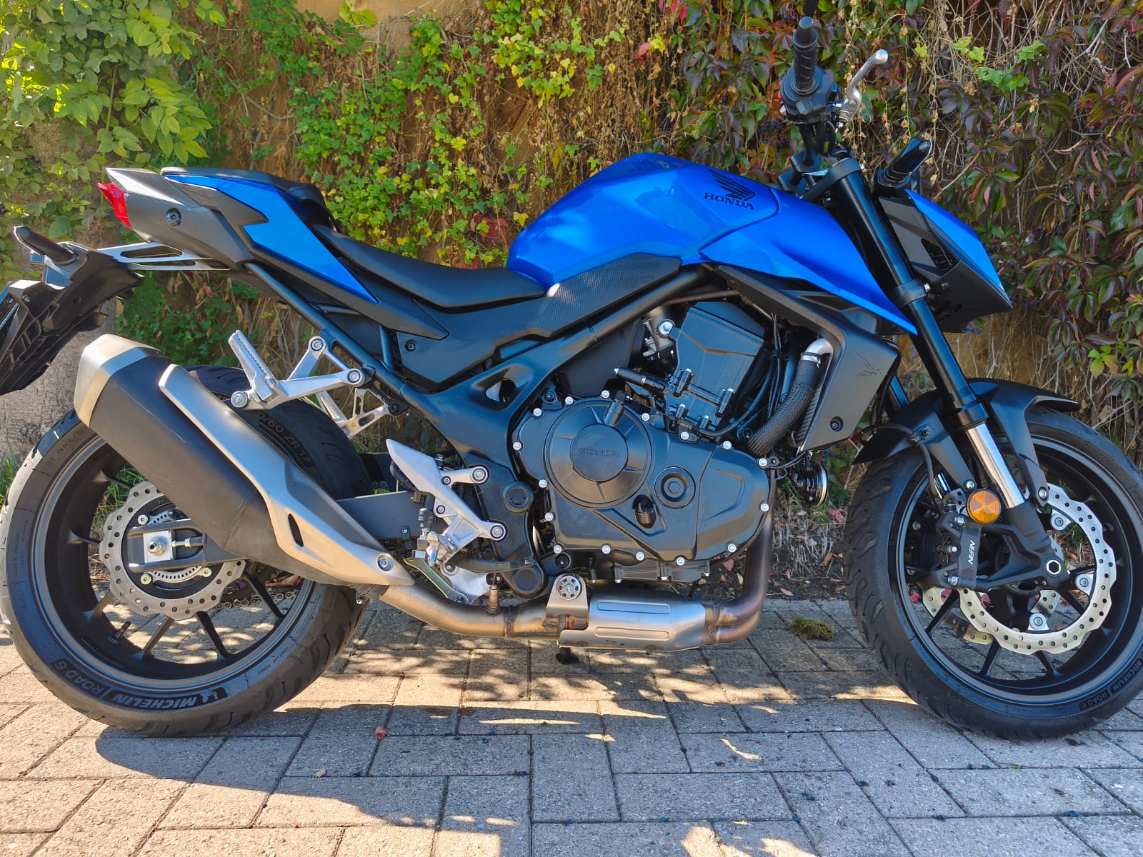 HONDA CB 750 35KW-image-1