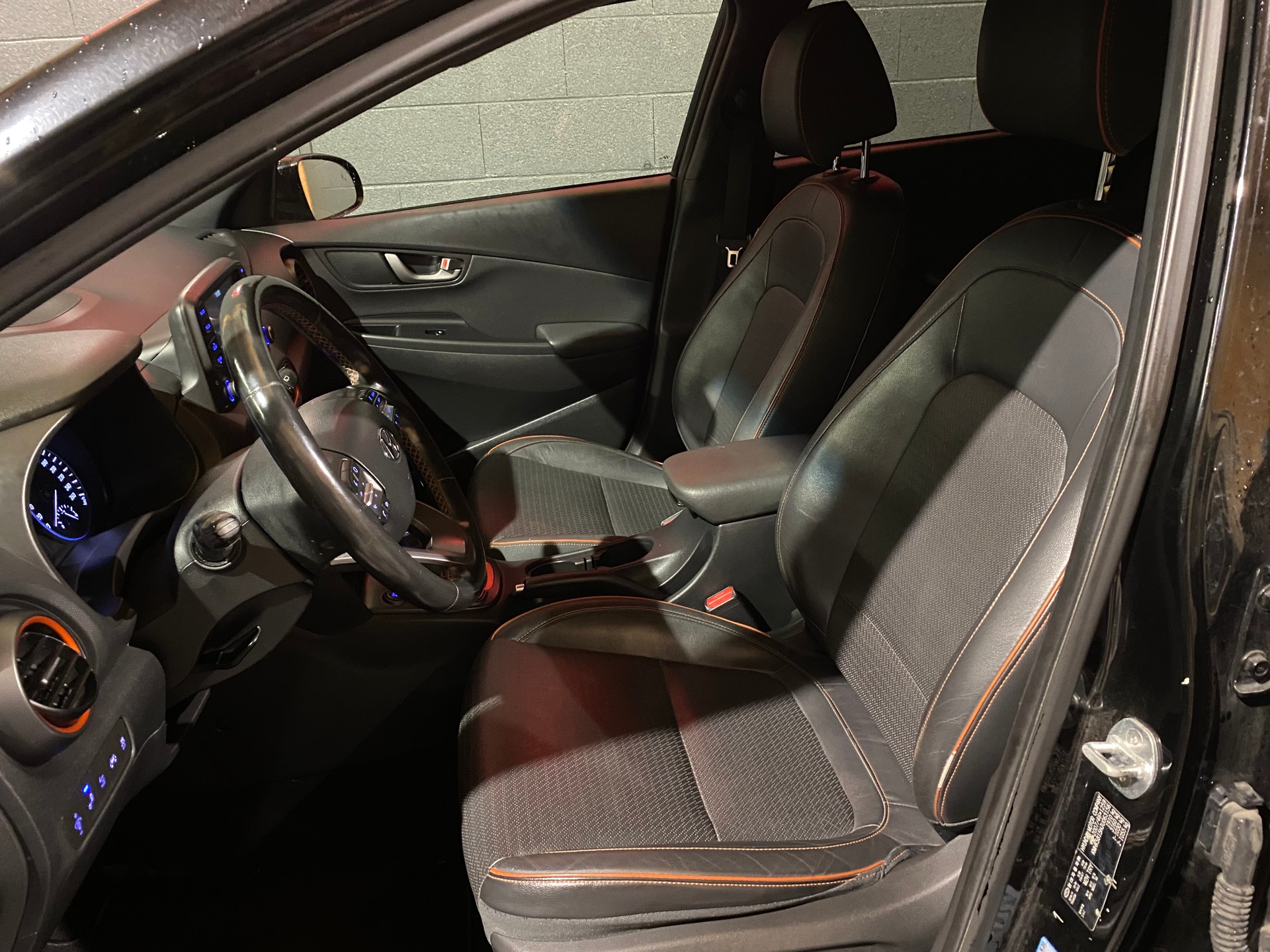 HYUNDAI Kona 1.6 T-GDi Launch Plus 4WD DCT-image-9