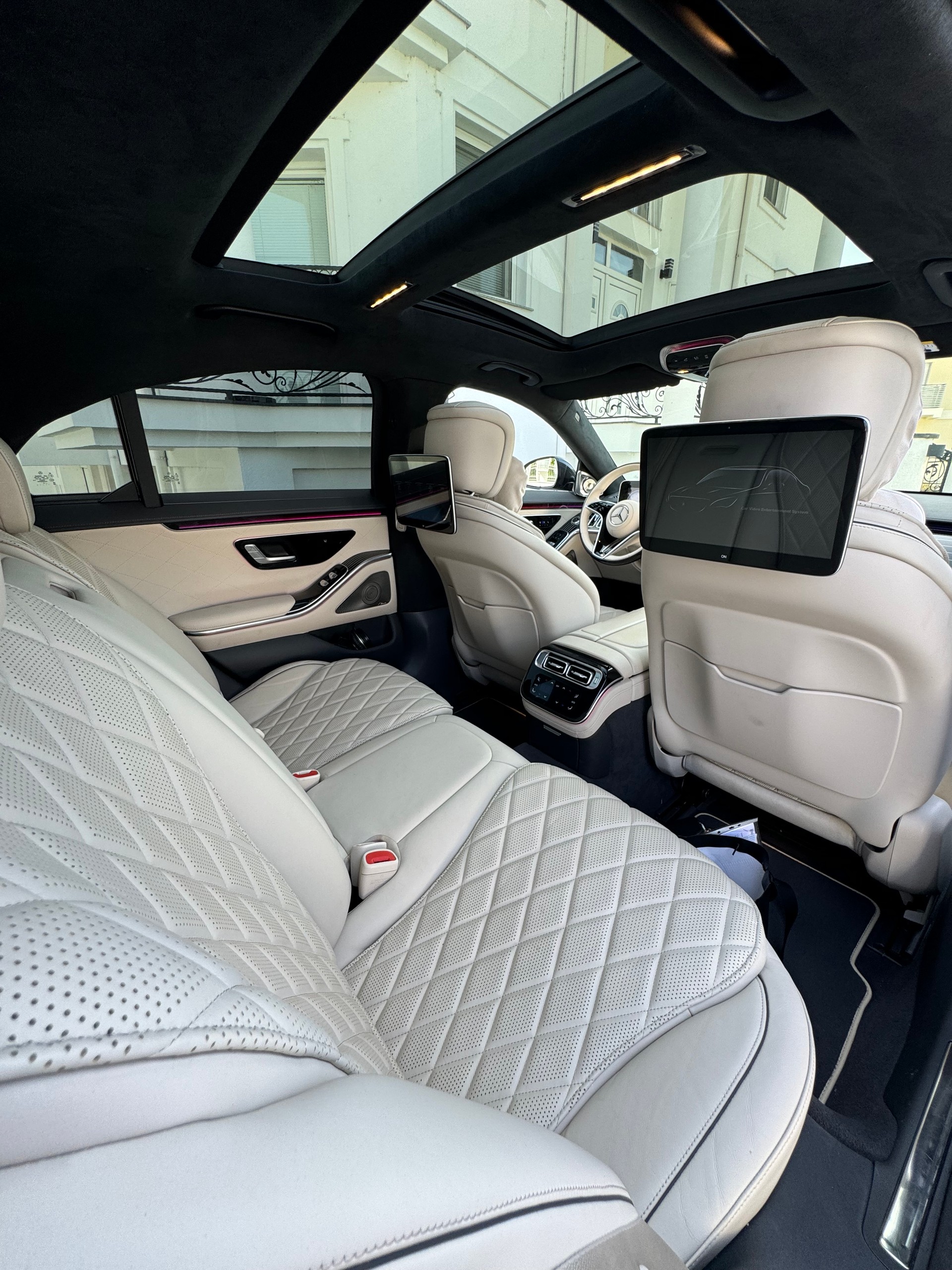 MERCEDES-BENZ S 580 4Matic AMG Line 9G-Tronic-image-3