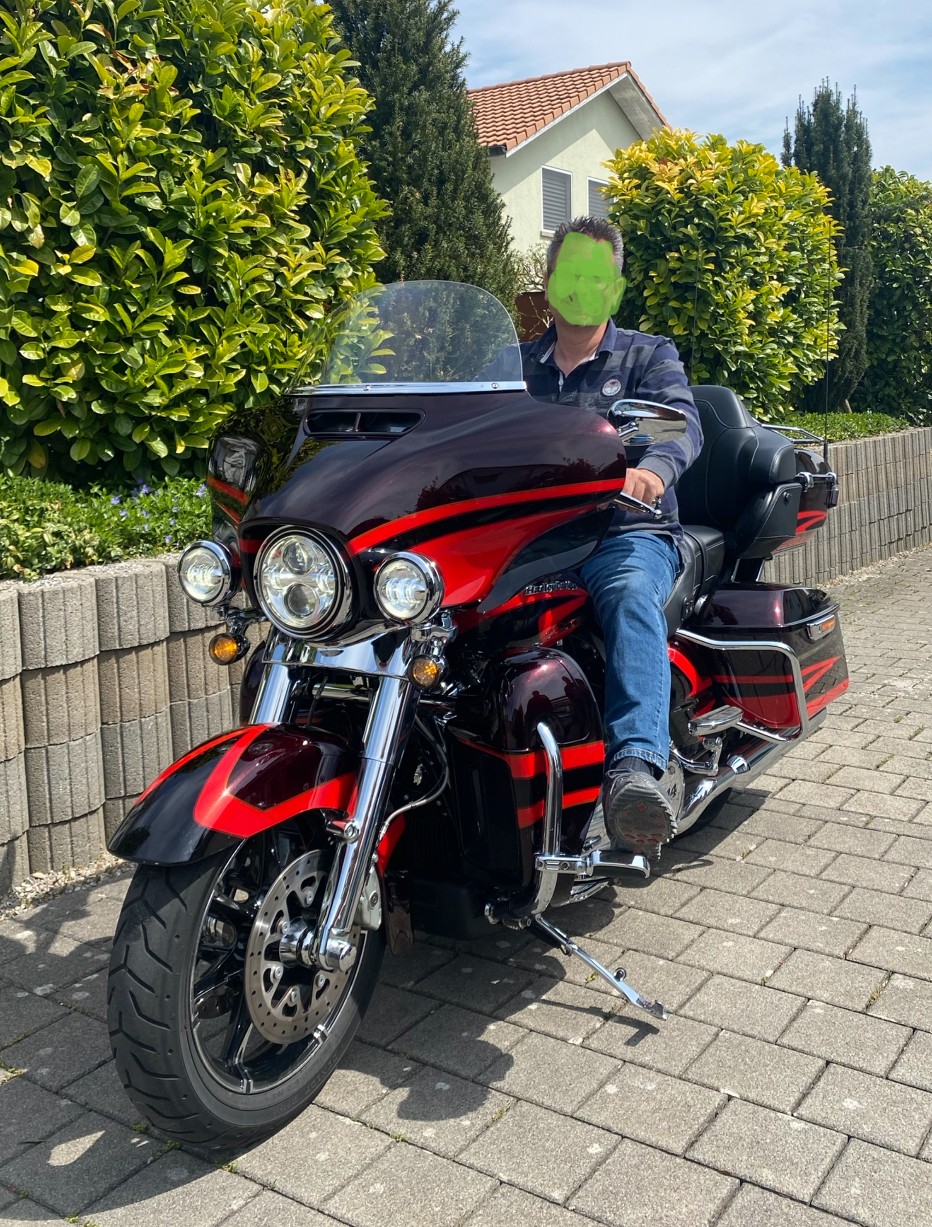 HARLEY-DAVIDSON FLHTKSE Electra Glide Ultra Limited 114 CVO-image-0