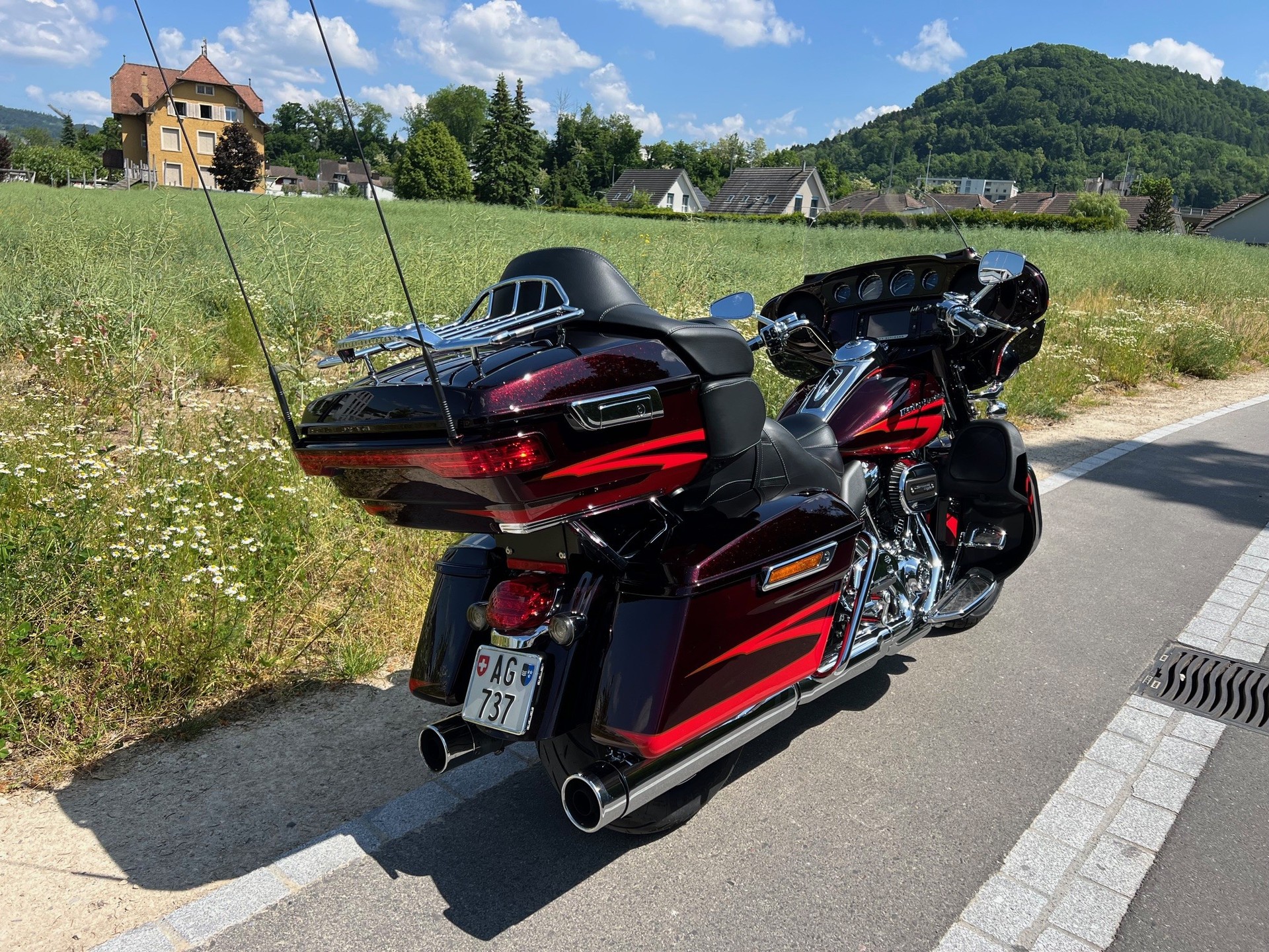 HARLEY-DAVIDSON FLHTKSE Electra Glide Ultra Limited 114 CVO-image-4