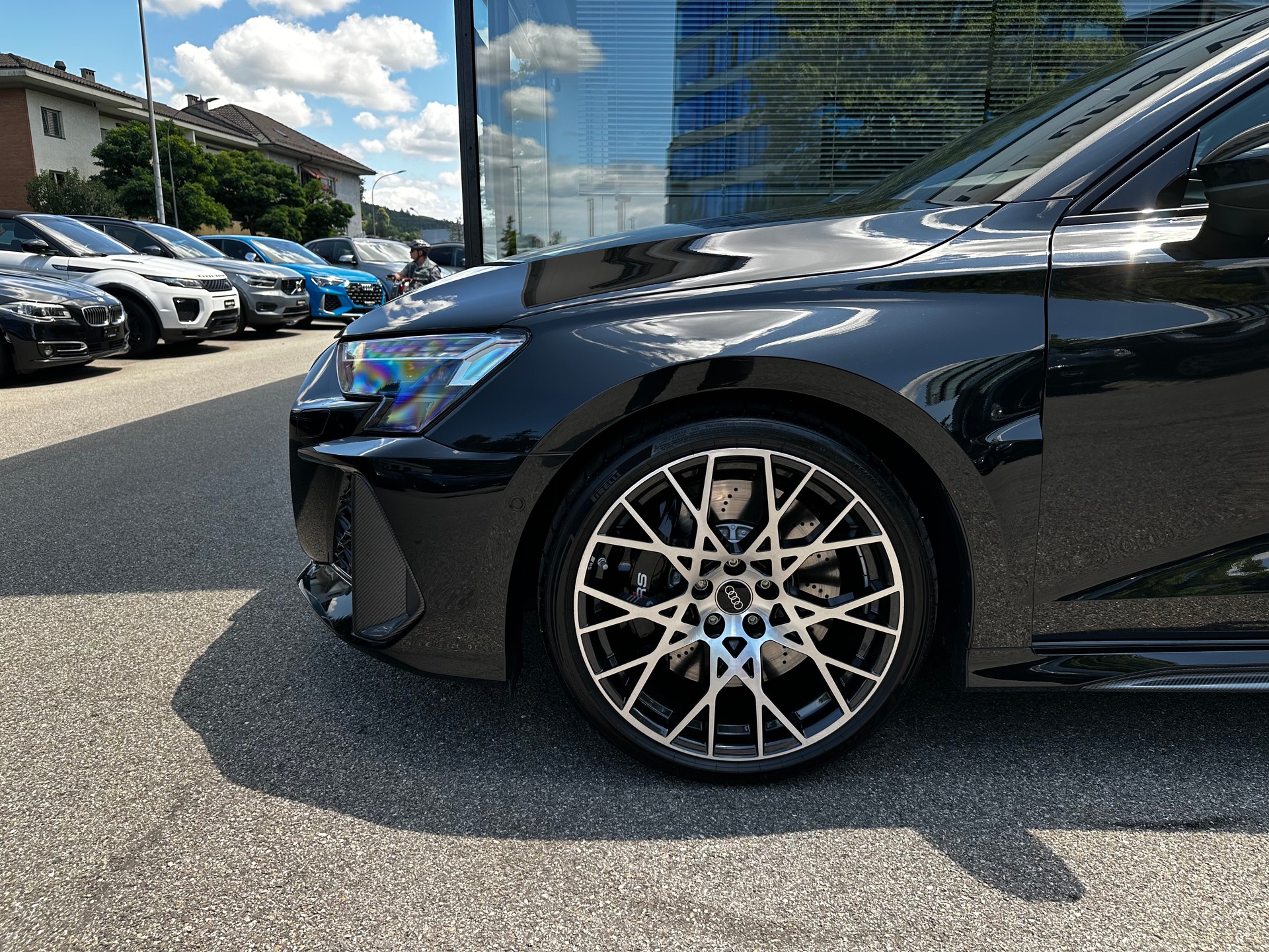 AUDI RS3 Sportback 2.5 TSI quattro S-tronic-image-2