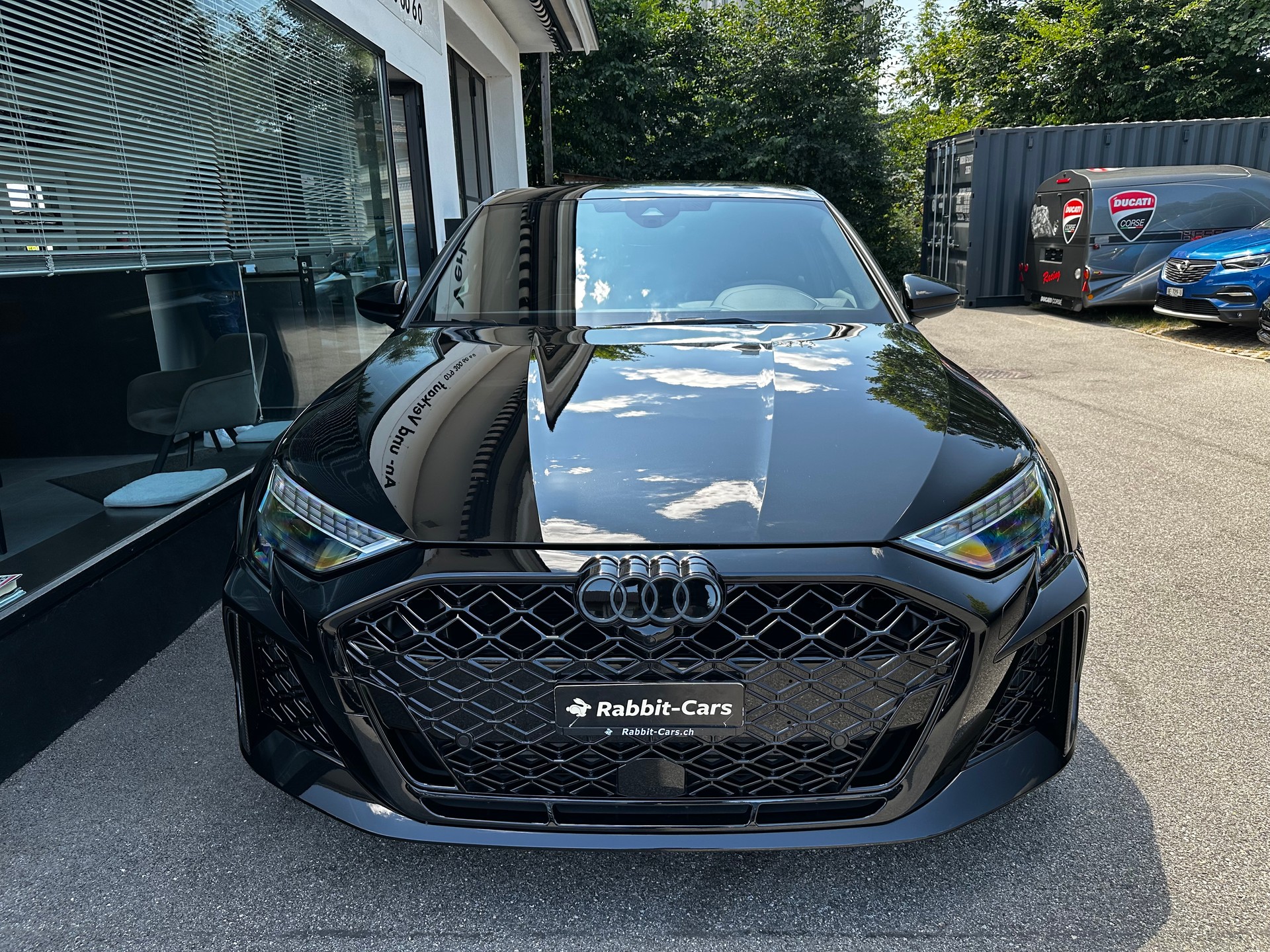 AUDI RS3 Sportback 2.5 TSI quattro S-tronic-image-1