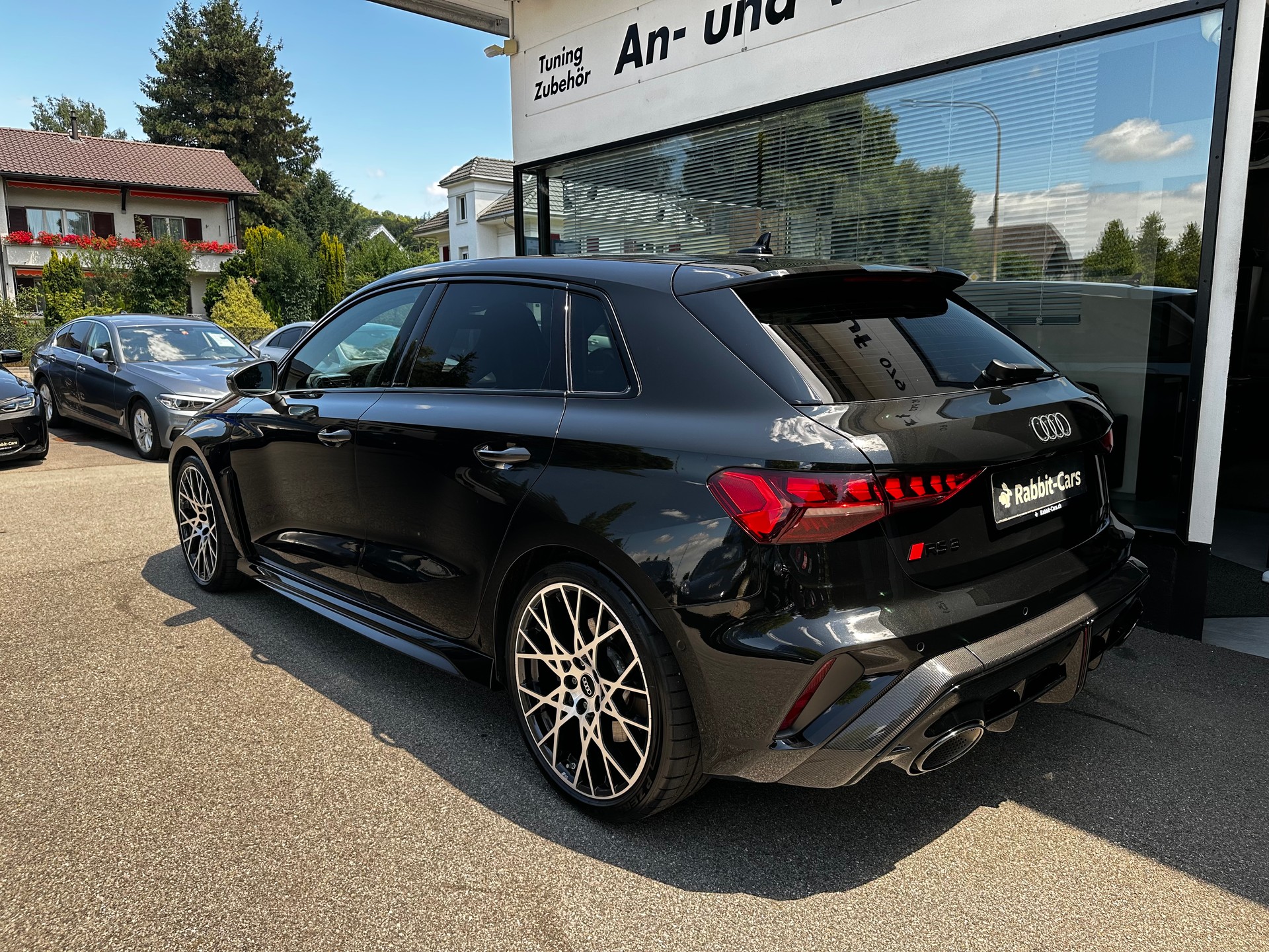 AUDI RS3 Sportback 2.5 TSI quattro S-tronic-image-4