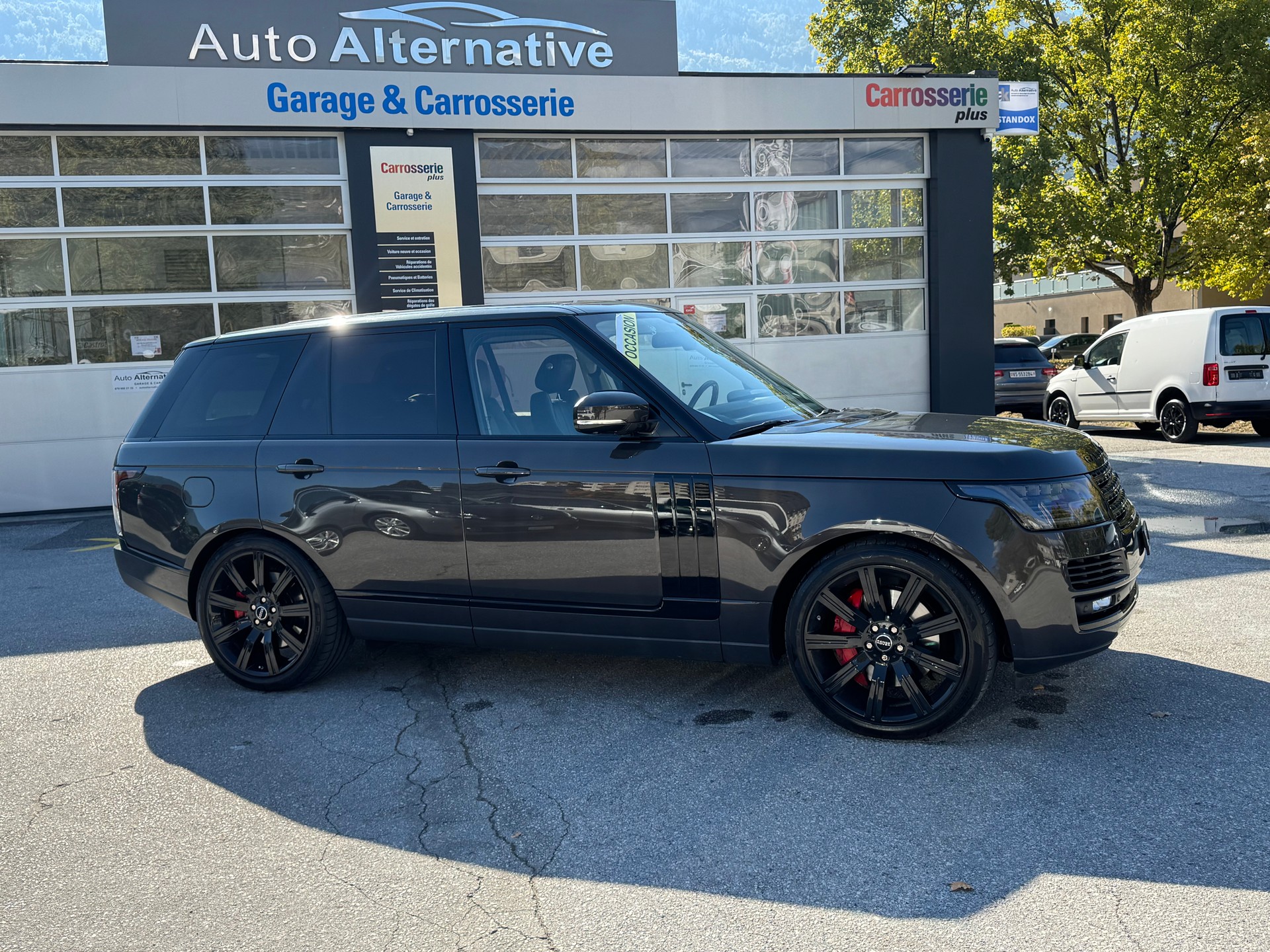 LAND ROVER Range Rover 4.4 SDV8 Autobiography Automatic-showroom-element-1