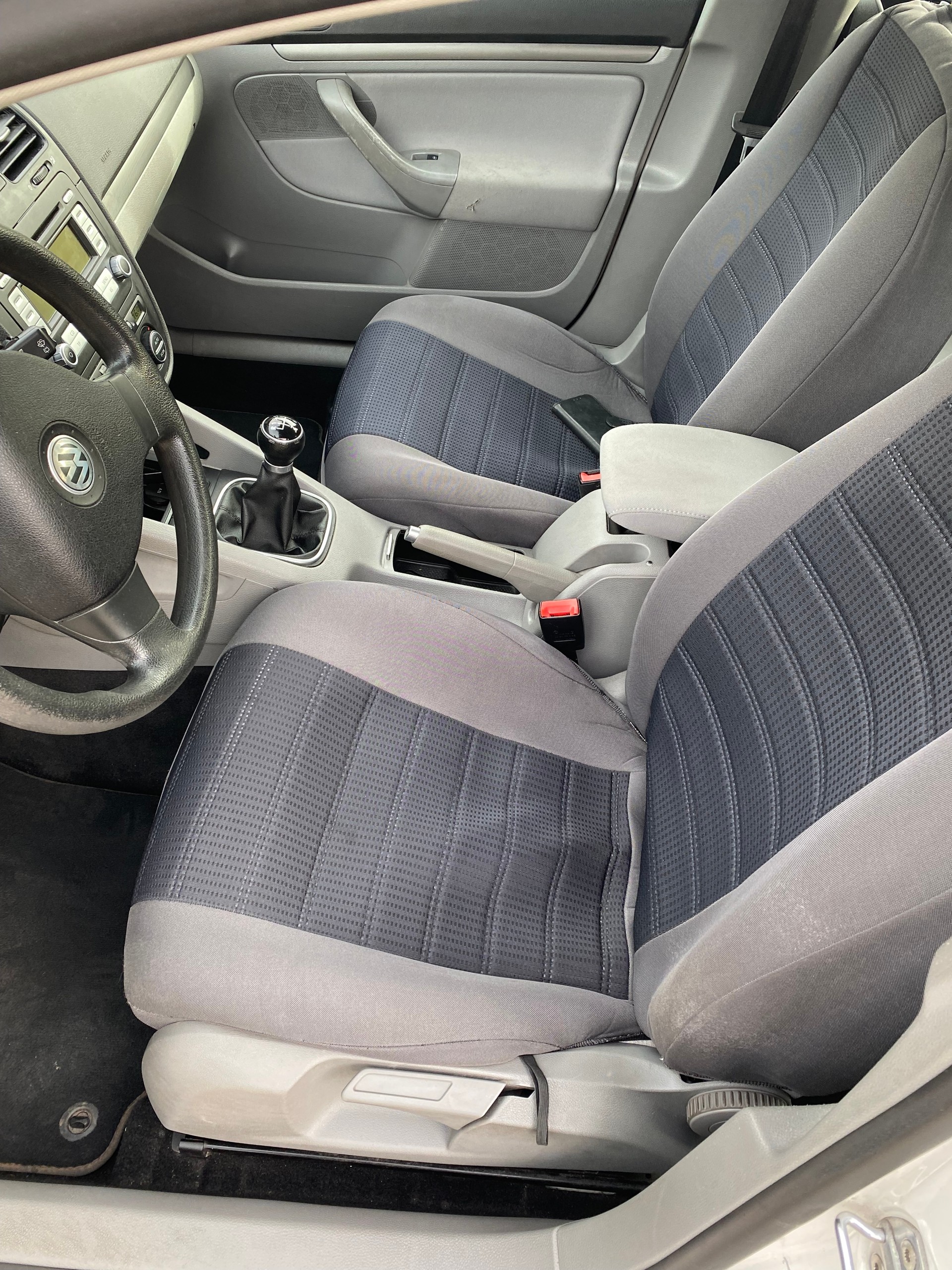 VW GOLF-image-4
