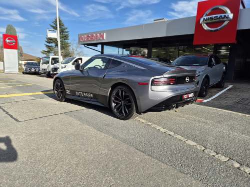 NISSAN Z Performance-showroom-element-3