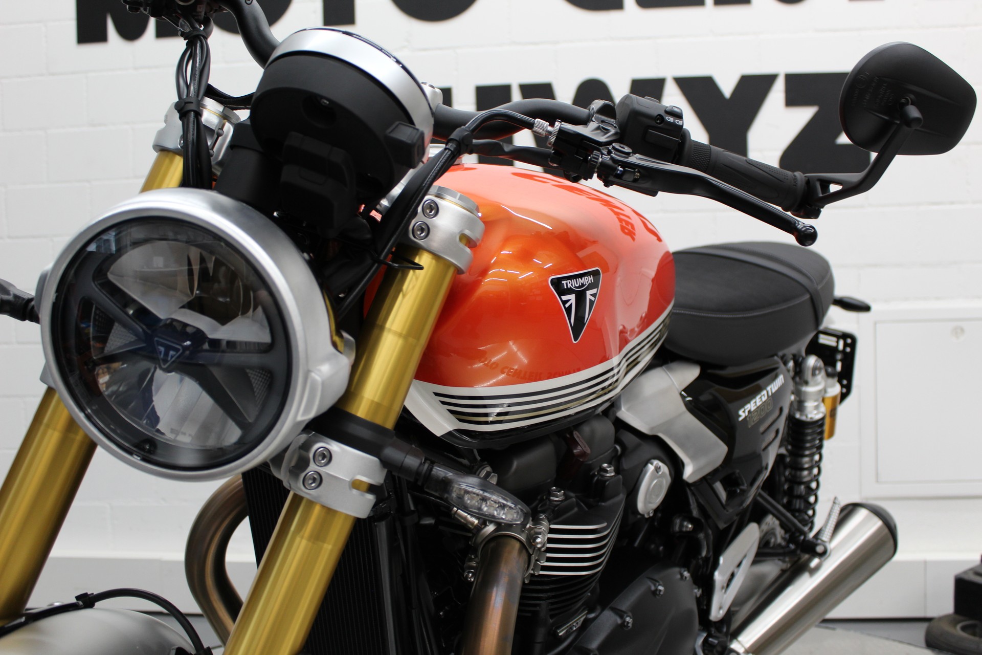 TRIUMPH Speed Twin 1200 RS-image-5
