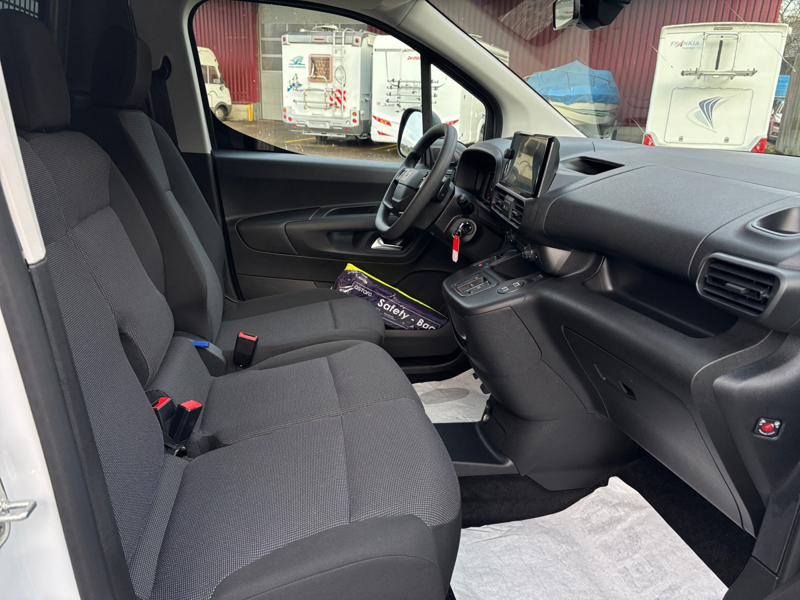 FIAT DOBLO KASTENWAGEN 1.5 BlueHDi L1 650kg 130 PS AUTOMAT-image-8