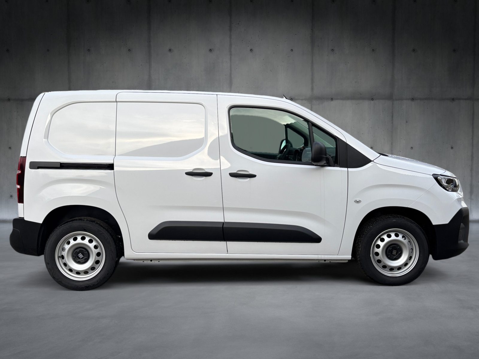 FIAT DOBLO KASTENWAGEN 1.5 BlueHDi L1 650kg 130 PS AUTOMAT-image-4