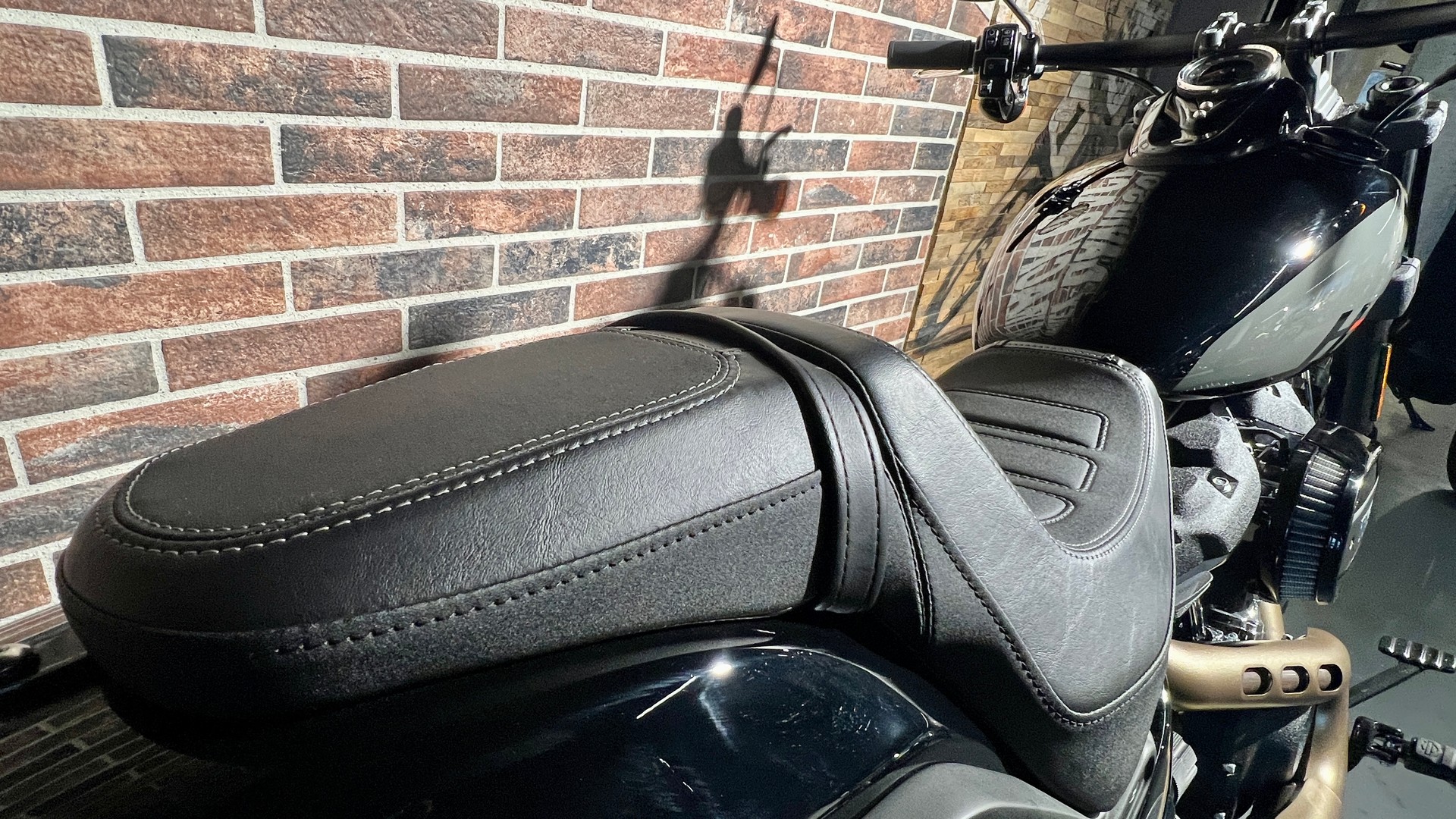 HARLEY-DAVIDSON FXFBS Fat Bob 114-image-7