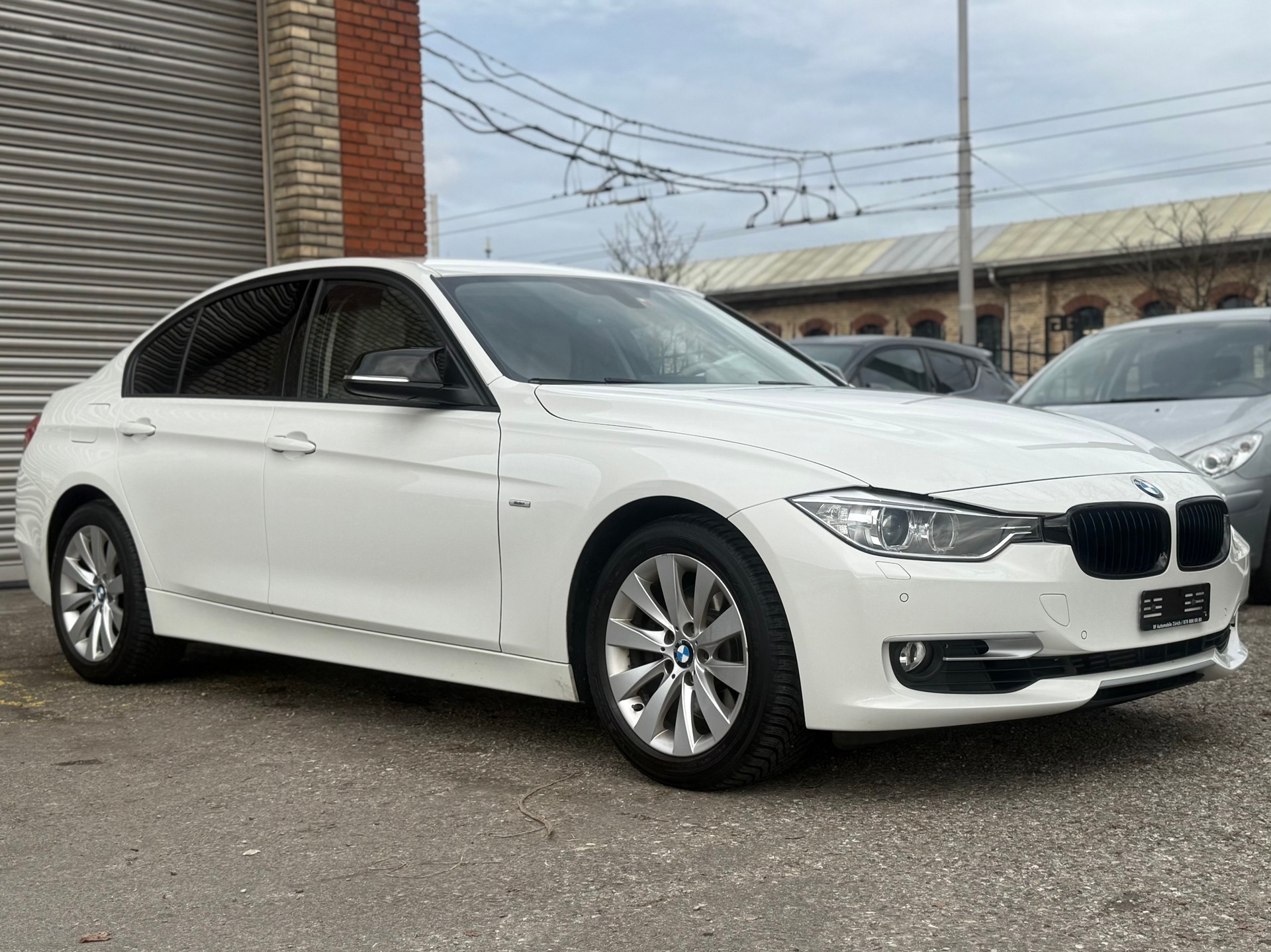 BMW 328i xDrive Modern Line Steptronic