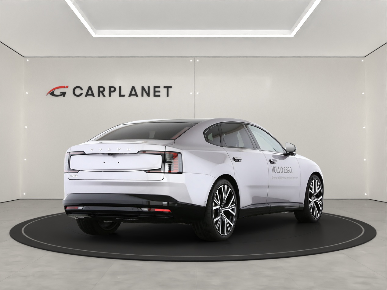 VOLVO ES90 Ultra-showroom-element-2