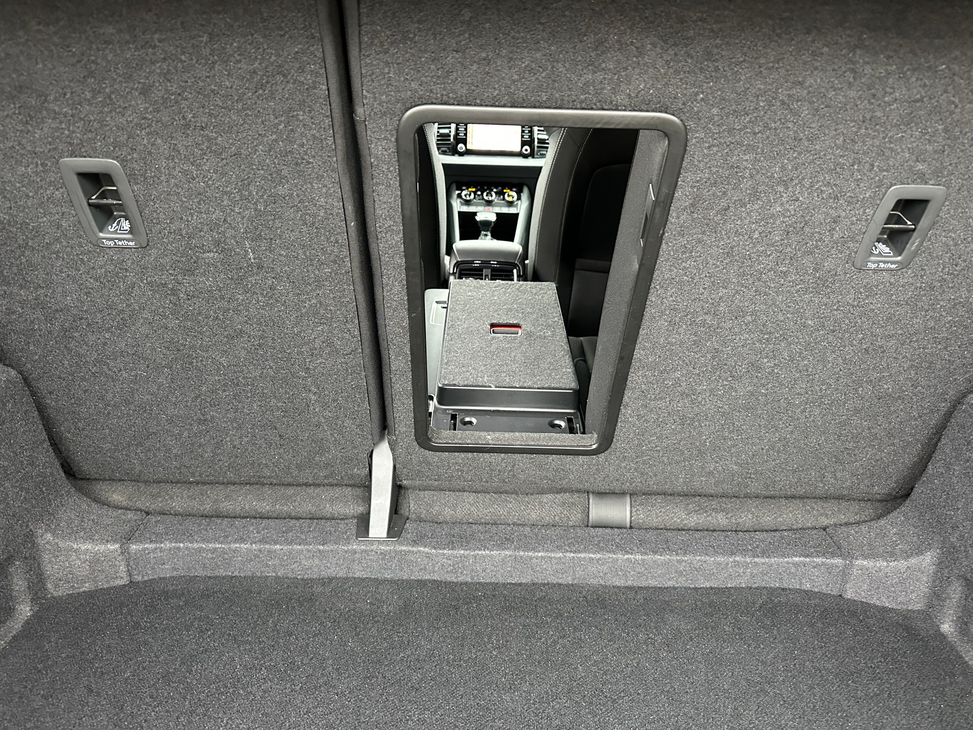 SKODA Karoq 1.5 TSI SportLine DSG-image-17