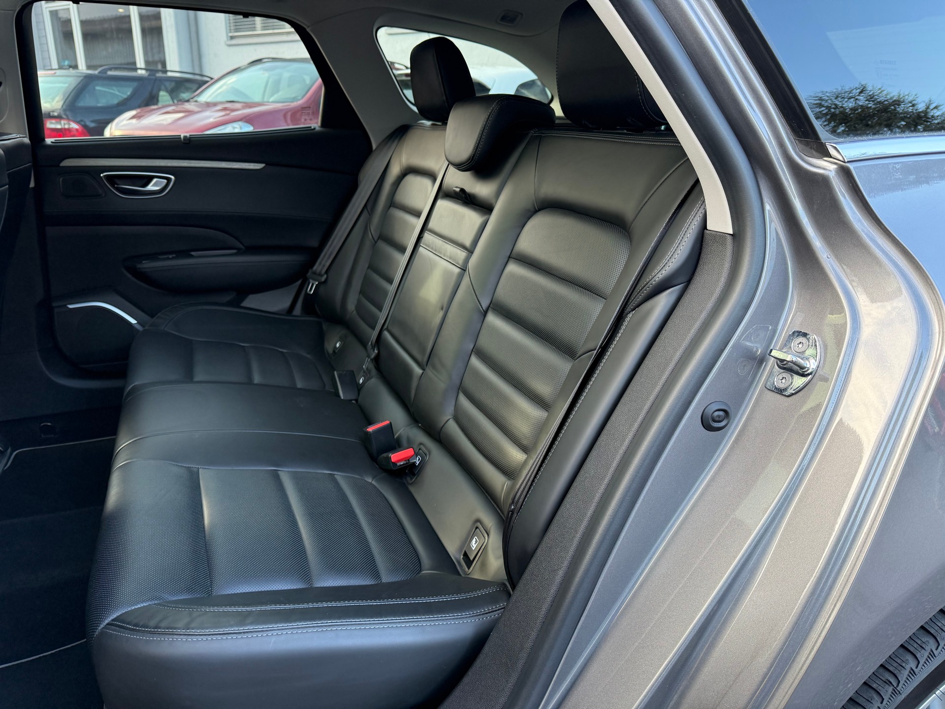 RENAULT Talisman Grandtour 1.6 TCe Initiale EDC-image-9