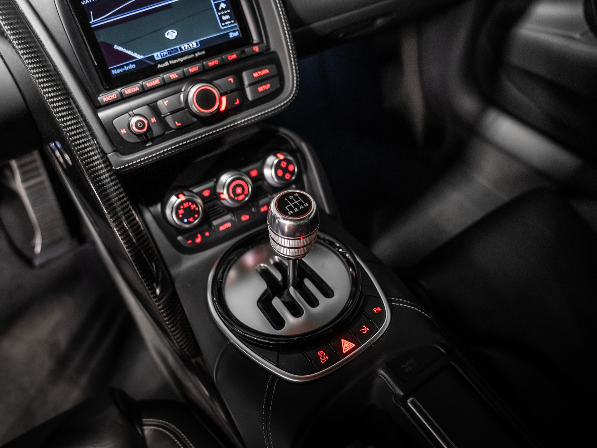 AUDI V10 5.2 plus-image-7