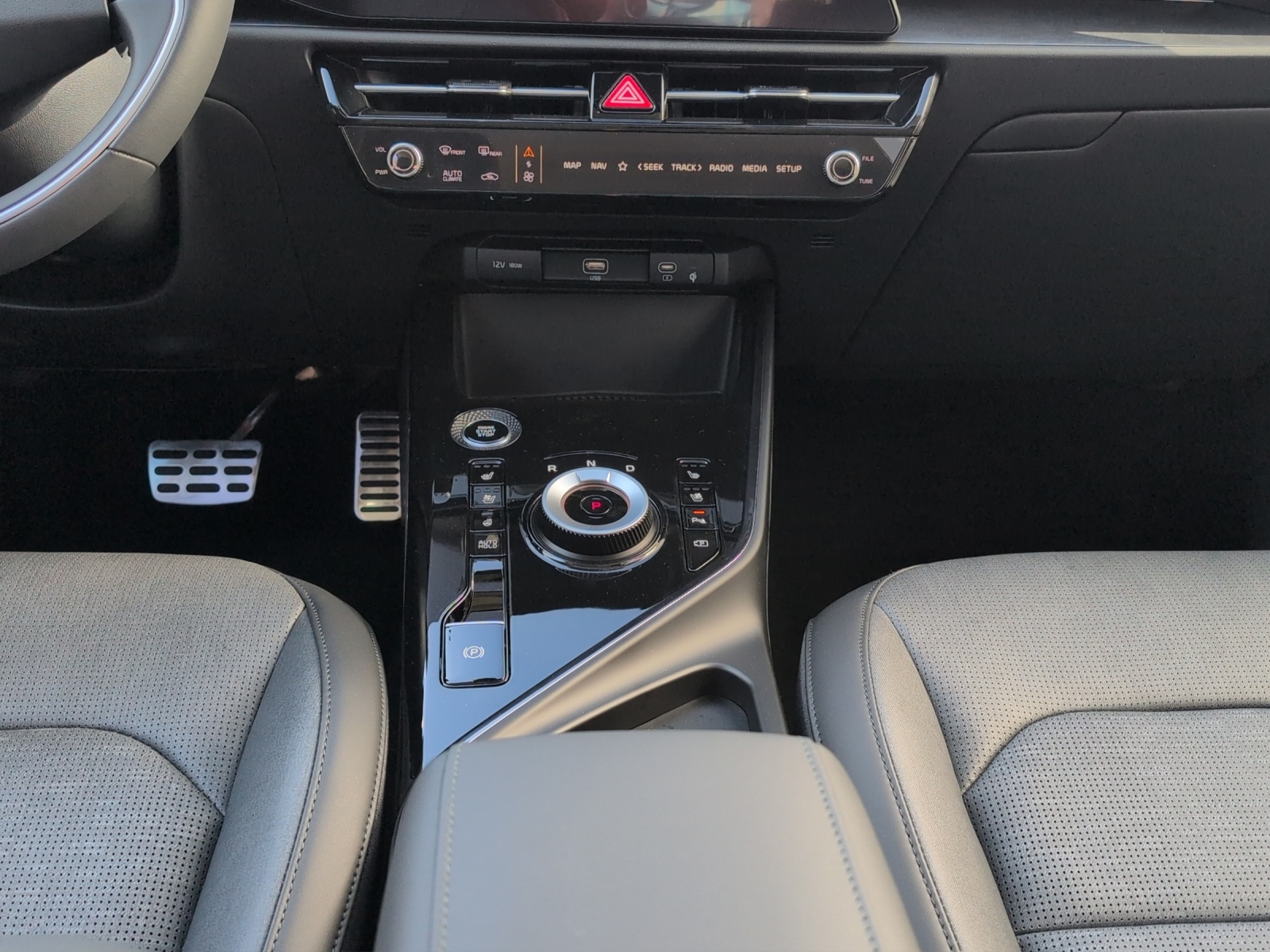 KIA Niro 1.6GDi Hybrid Style DCT / elektr. Glasschiebedach / Pack Style / Power-Leasing 0.99%-image-11