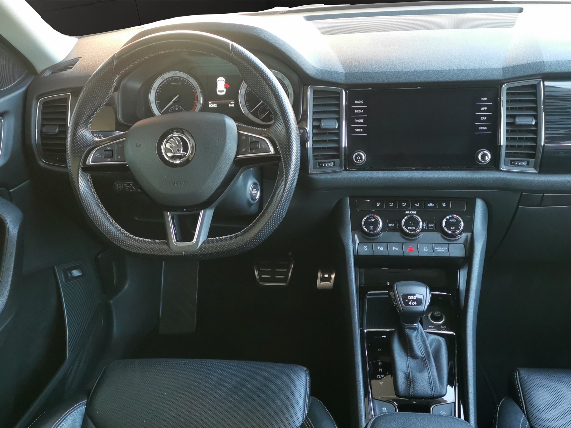 SKODA Kodiaq 2.0 TSI Style DSG 4x4-image-17