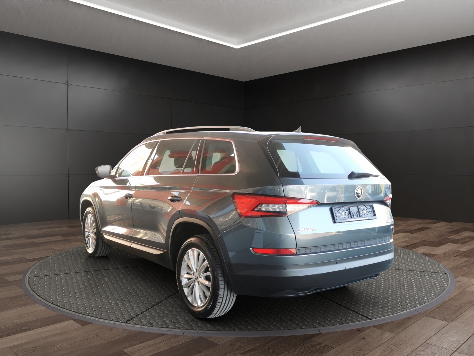SKODA Kodiaq 2.0 TSI Style DSG 4x4-image-6
