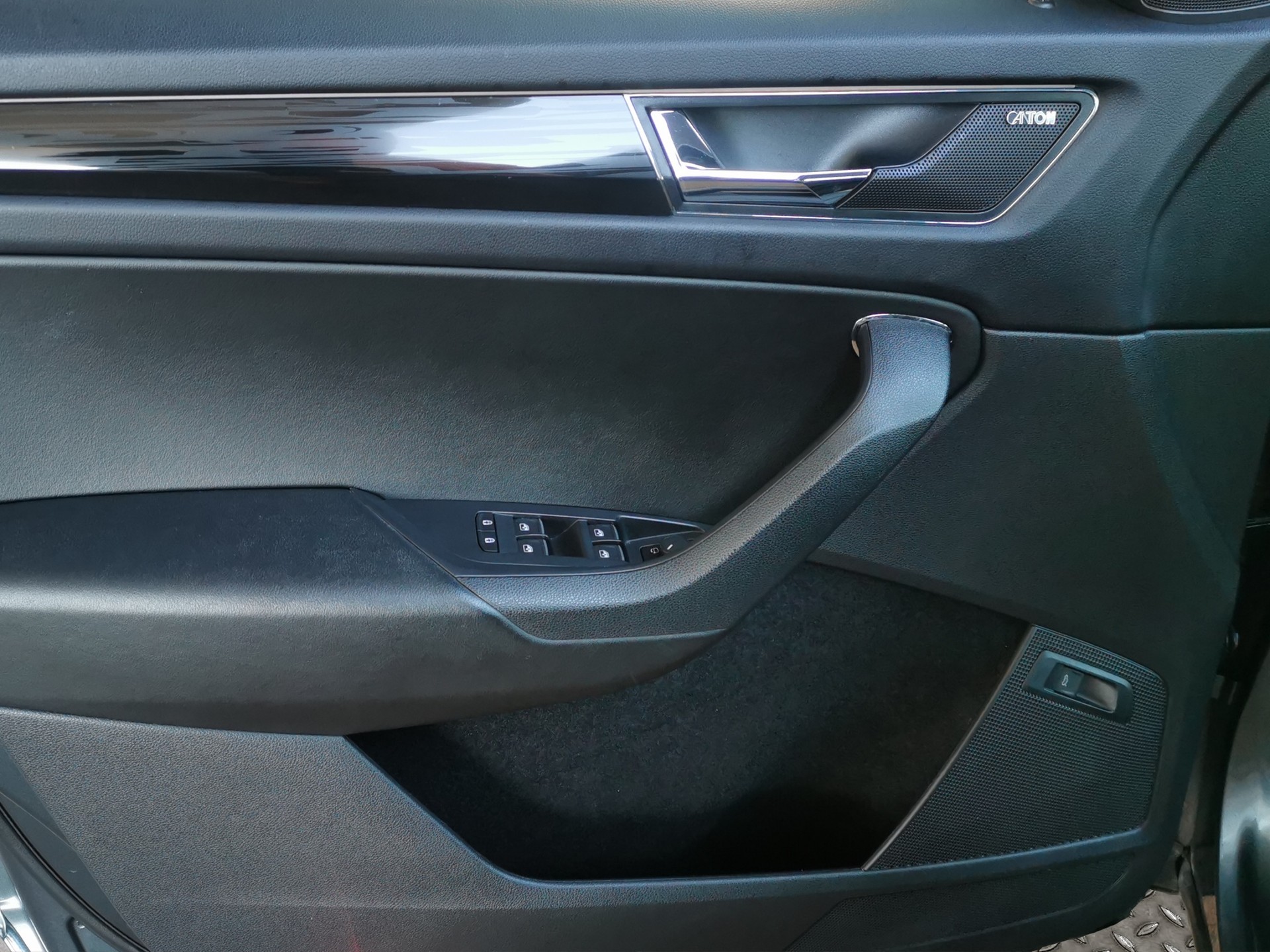 SKODA Kodiaq 2.0 TSI Style DSG 4x4-image-13