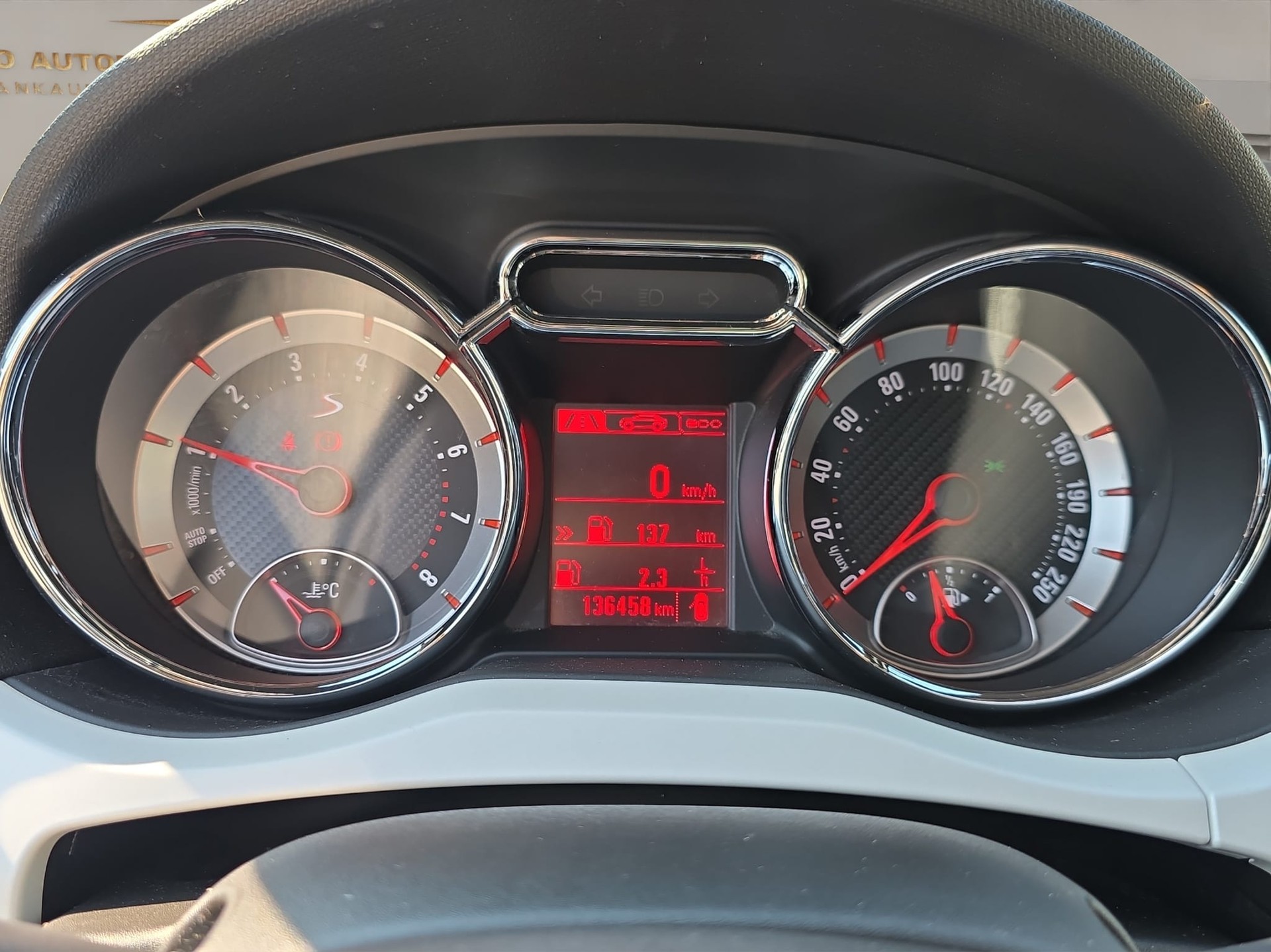 OPEL Adam 1.4 Turbo ROCKS S-image-11