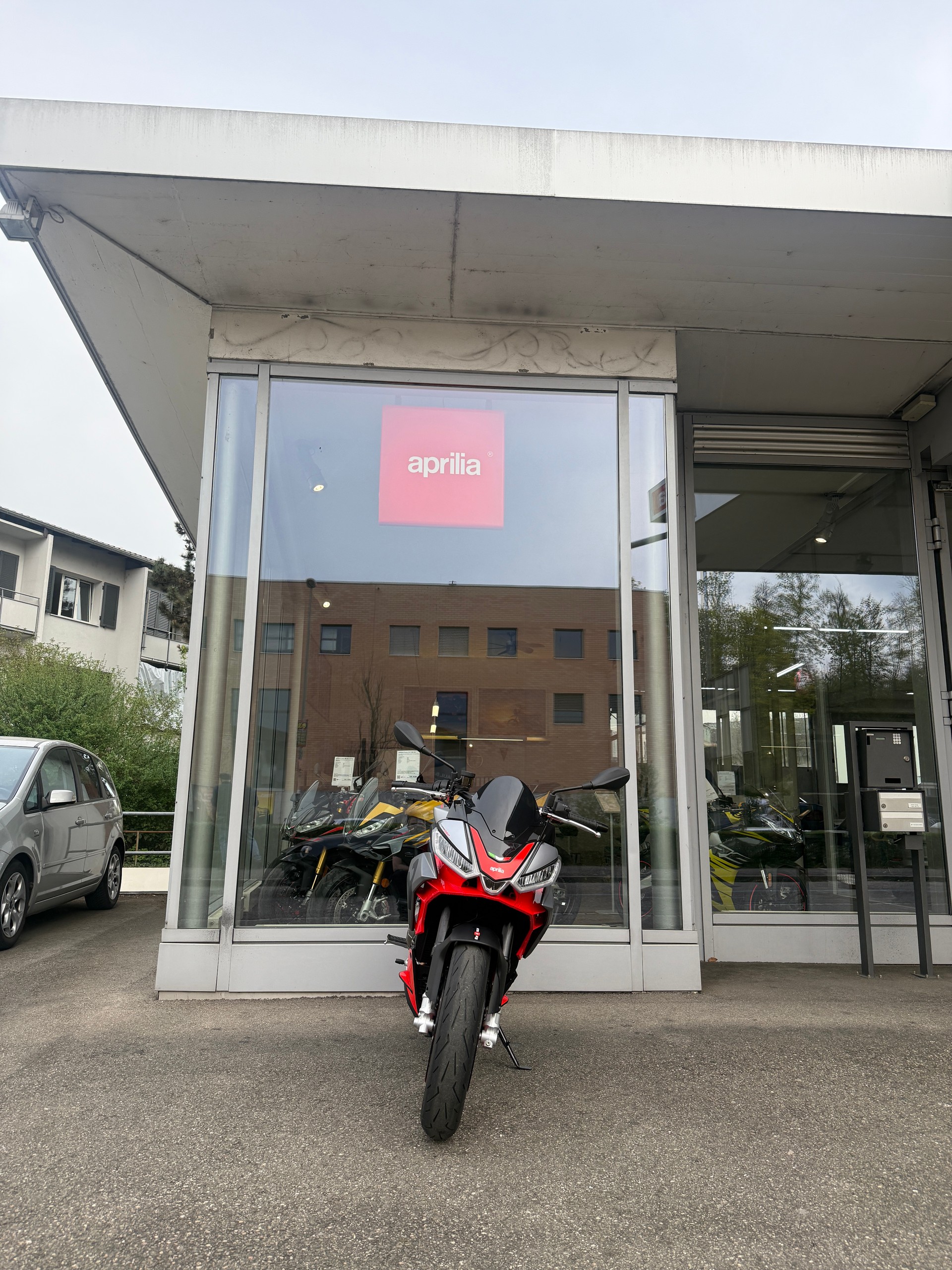 APRILIA Tuono 660-image-5