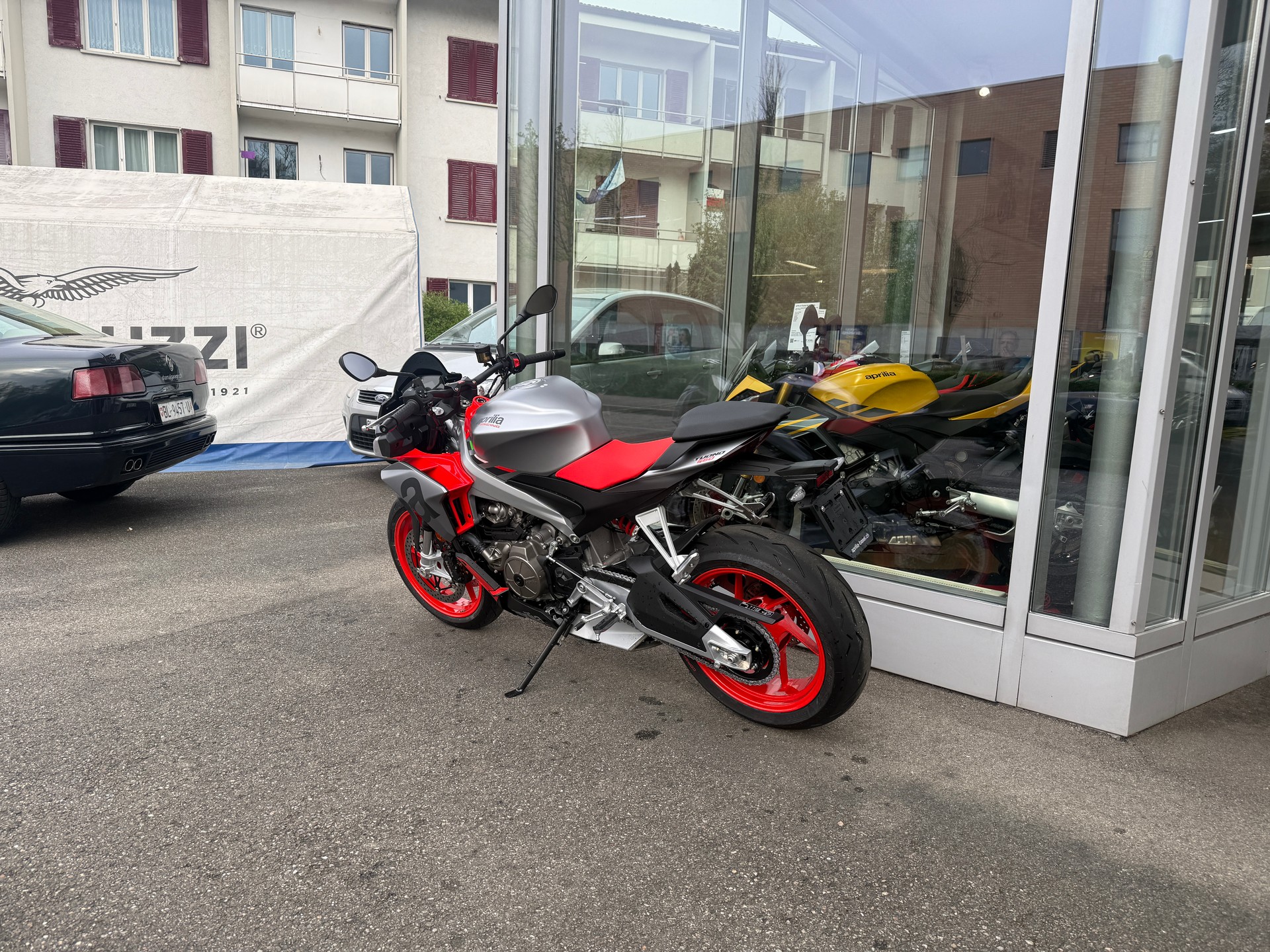 APRILIA Tuono 660-image-9