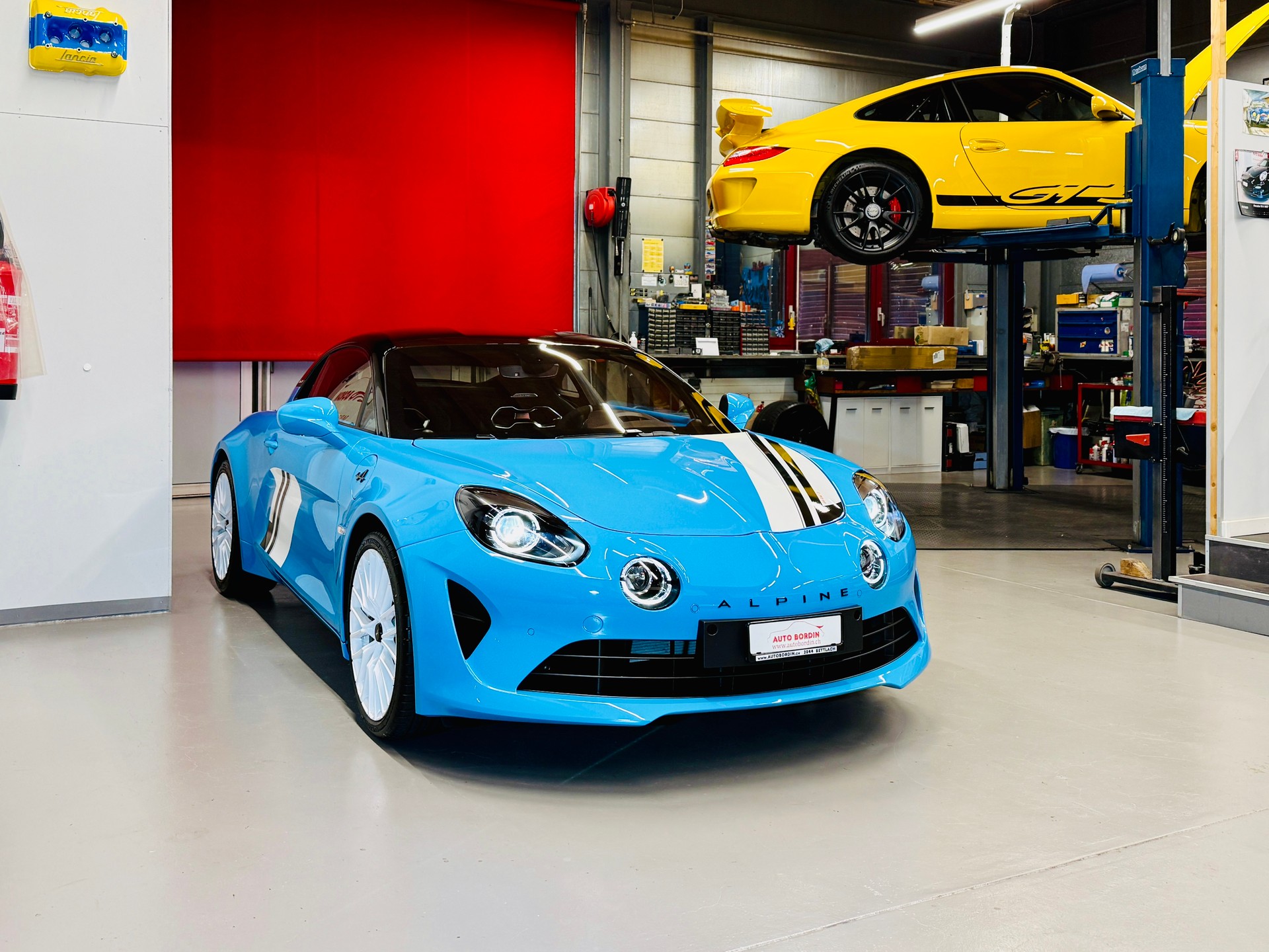 ALPINE A110 San Remo 73 Limited Edition Nr. 113 / 200 mit rotem Carbondach-image-12