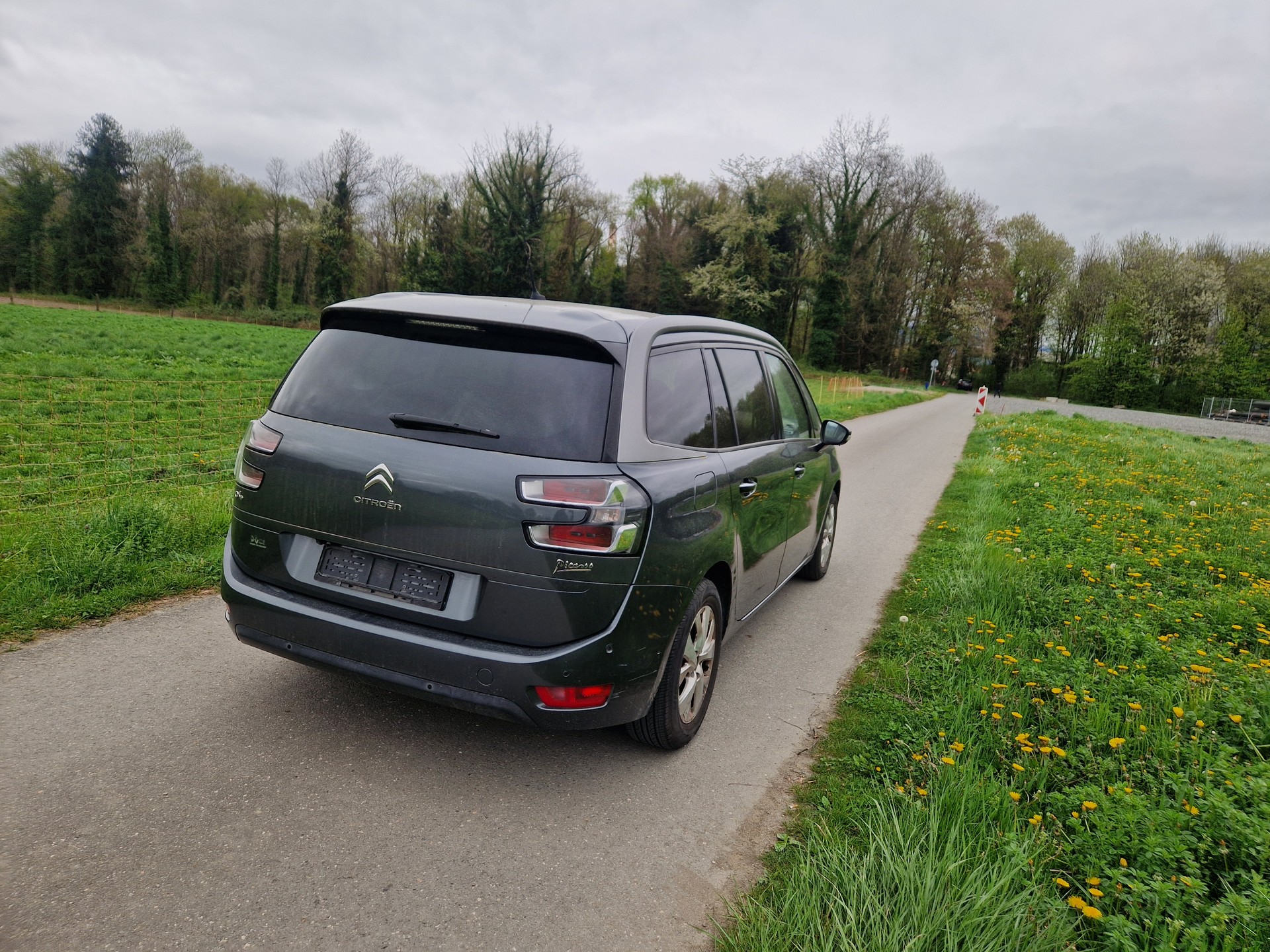 CITROEN Grand C4 Picasso 1.6 e-HDi Exclusive-image-3