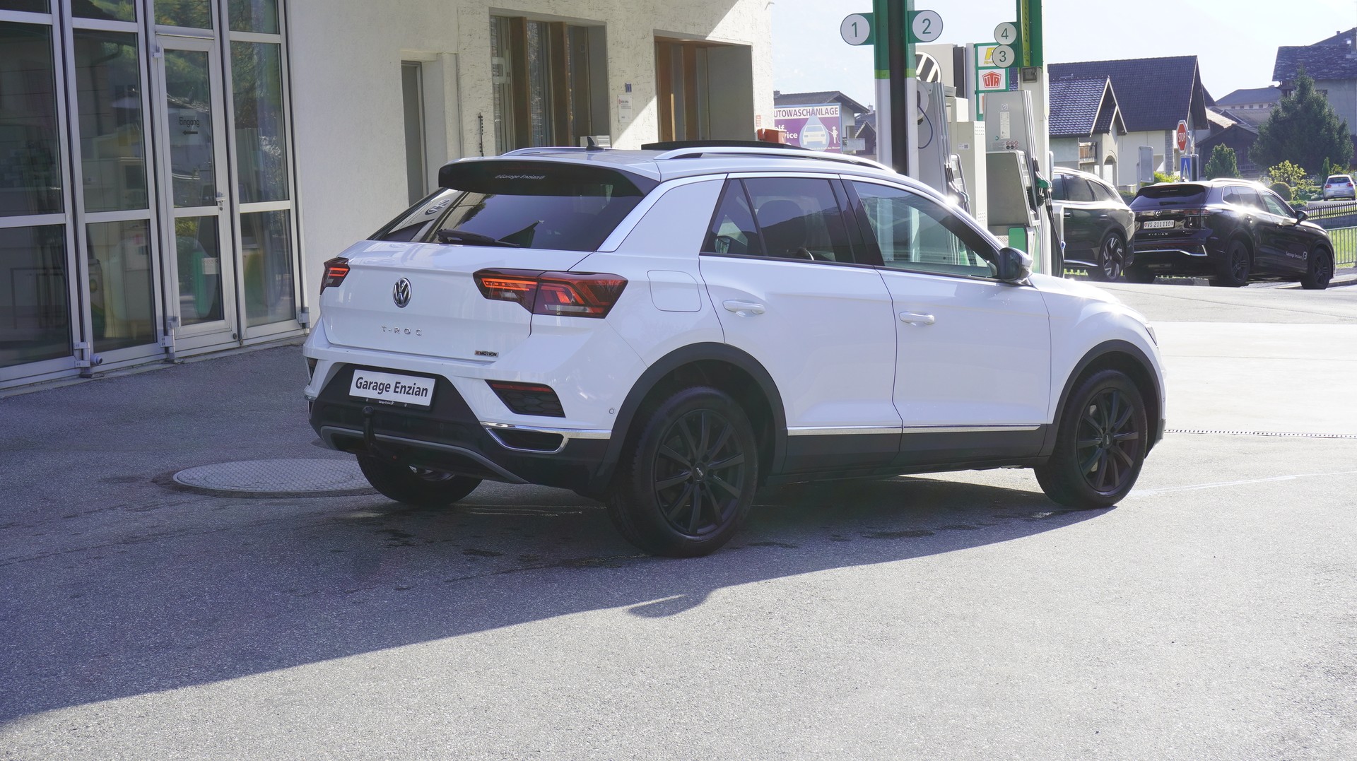 VW T-Roc 2.0 TSI Sport DSG 4Motion-image-8