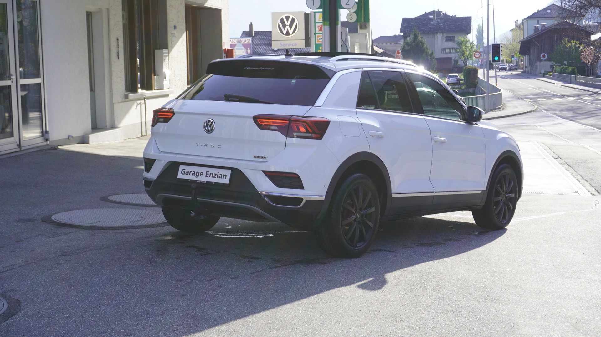 VW T-Roc 2.0 TSI Sport DSG 4Motion-image-9