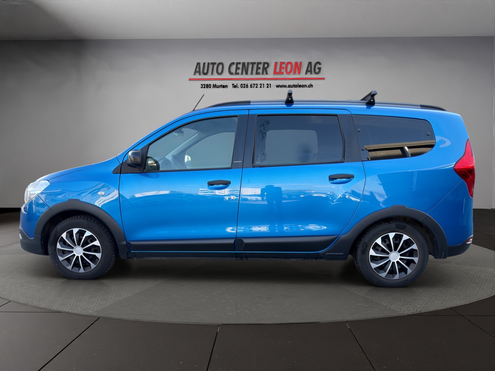 DACIA Lodgy 1.2 T Stepway 7PL-showroom-element-2