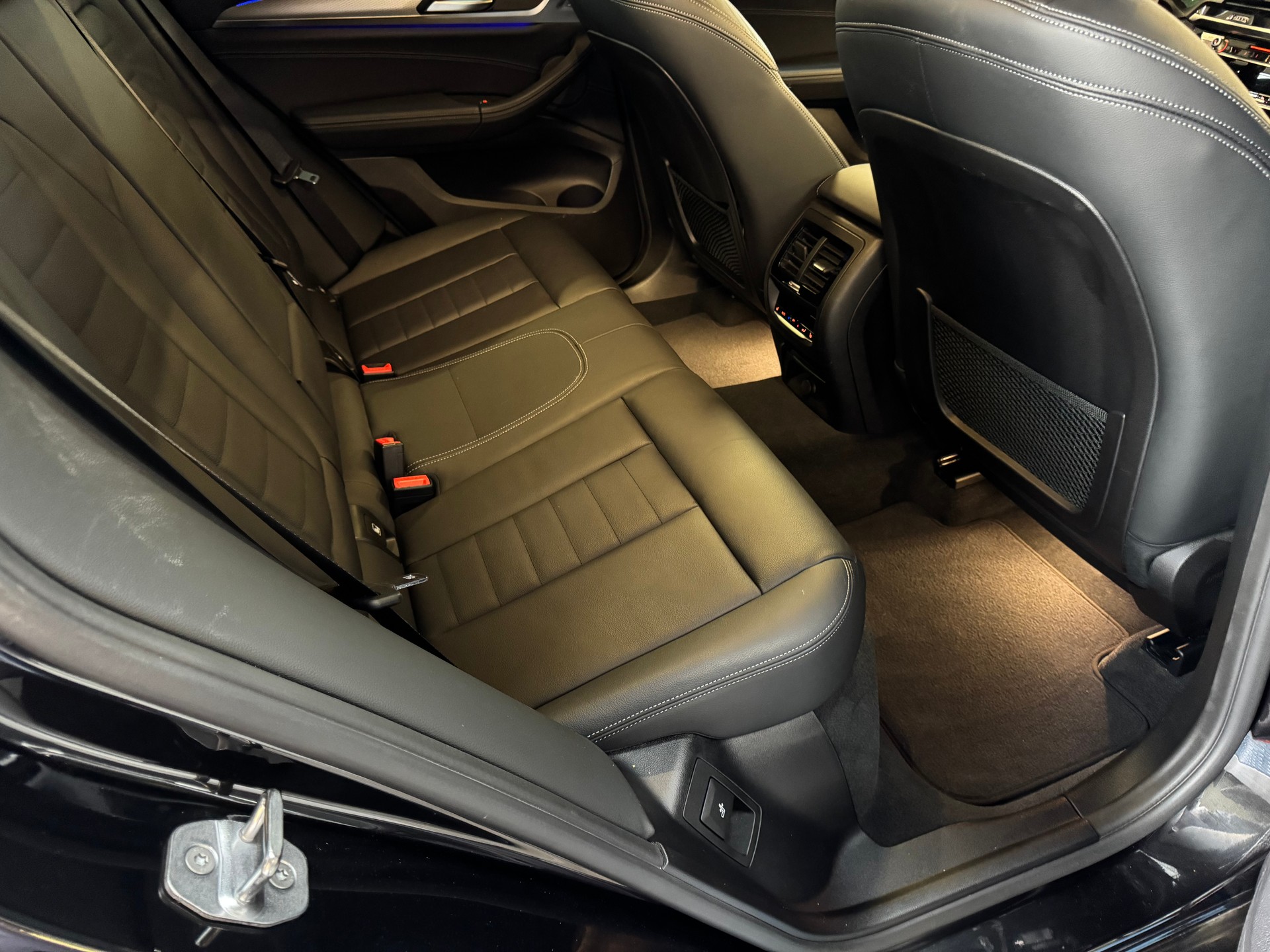 BMW X3 xDrive M40i Steptronic-image-15