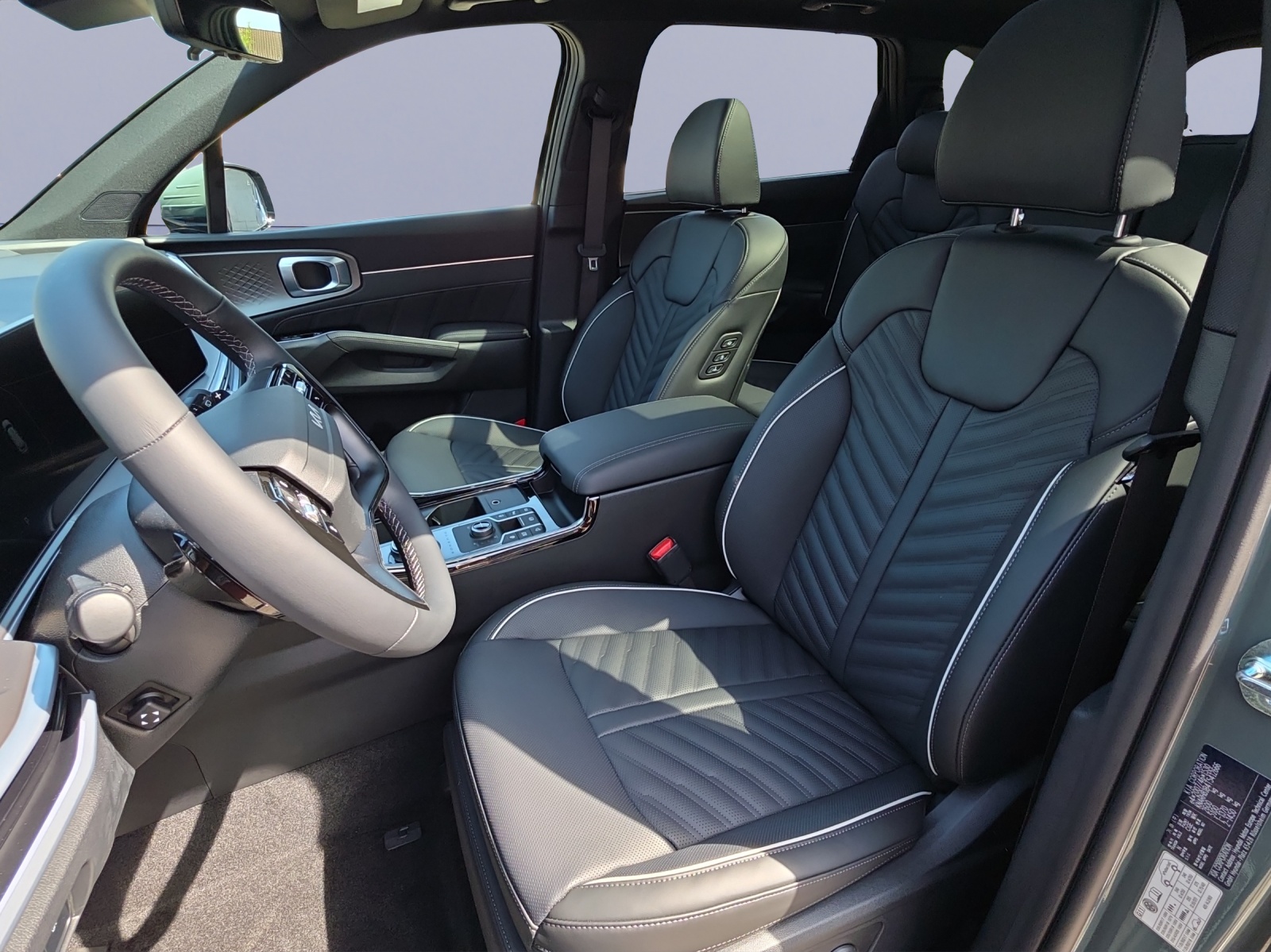 KIA Sorento 2.2 Smart Diesel Style 7 Sitzplätze-image-8